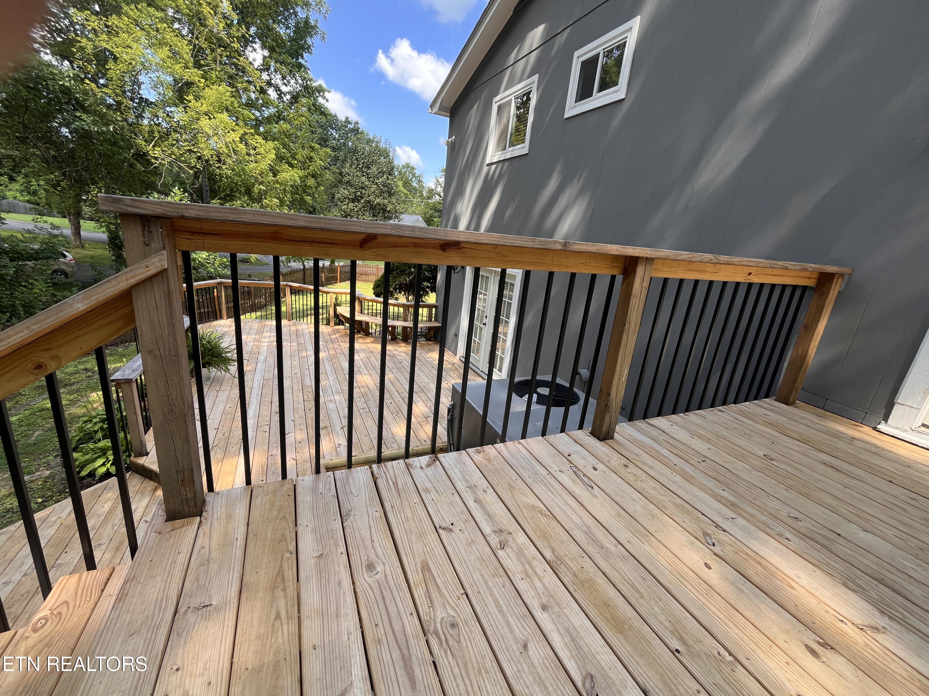 104 Clark Lane Oak Ridge TN 37830