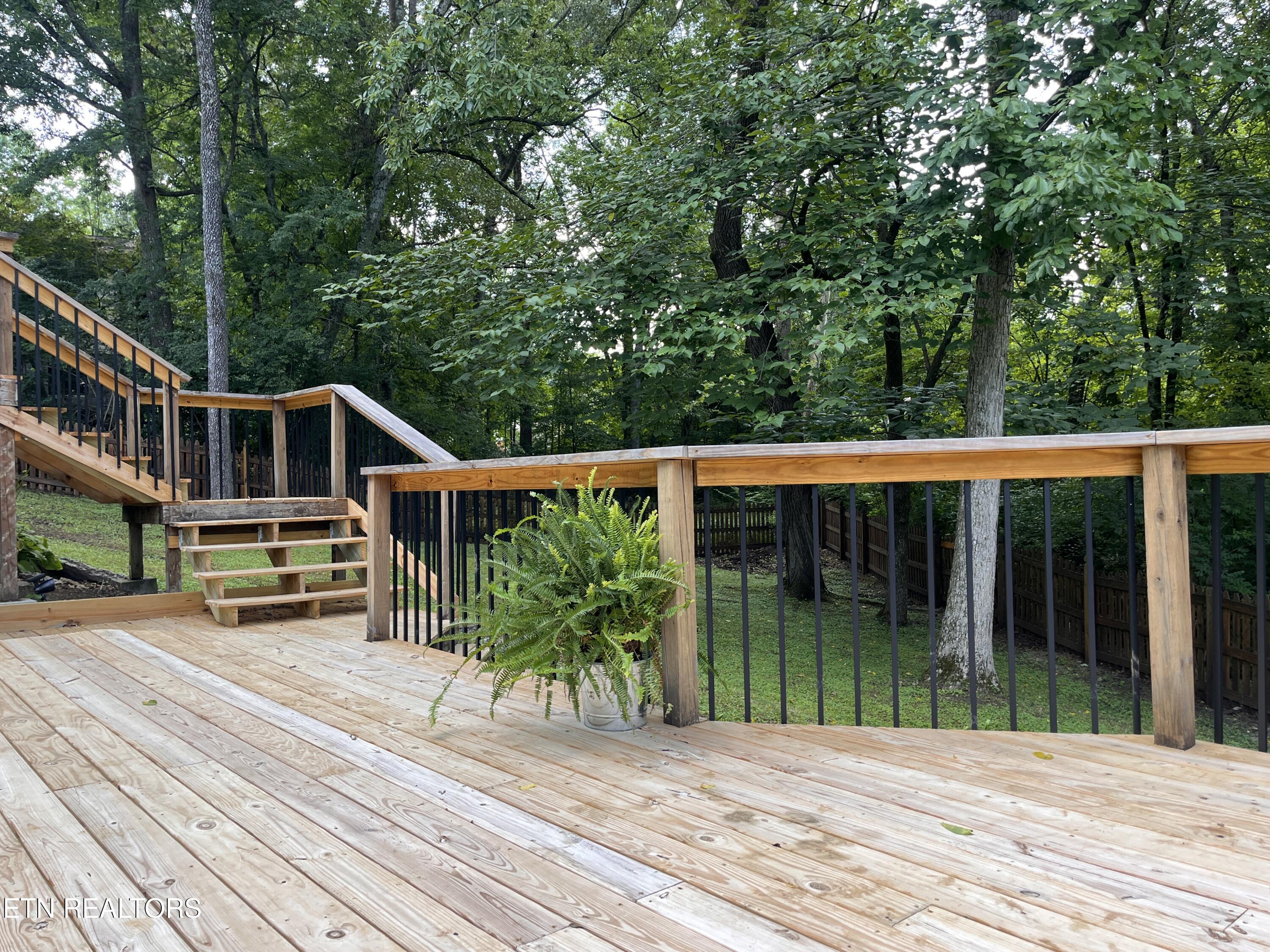 104 Clark Lane Oak Ridge TN 37830