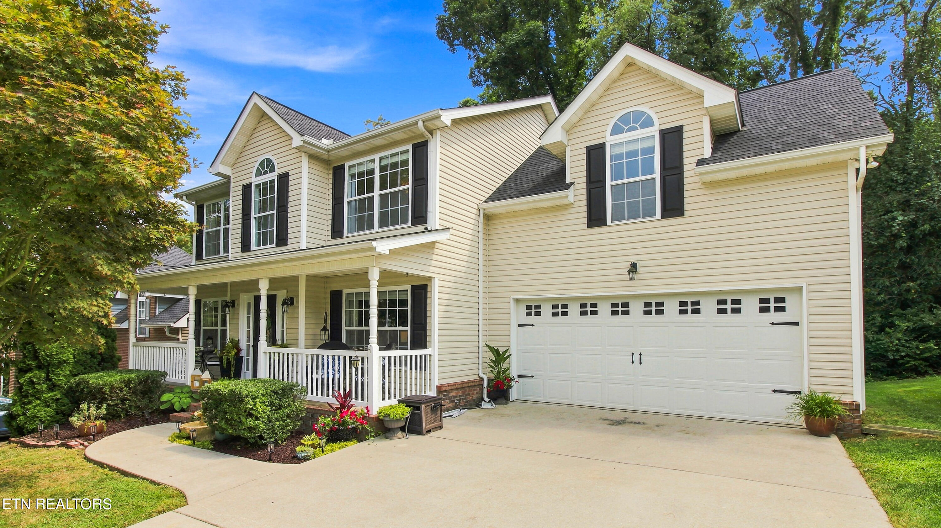 5826 Wall Flower Lane Knoxville TN 37924