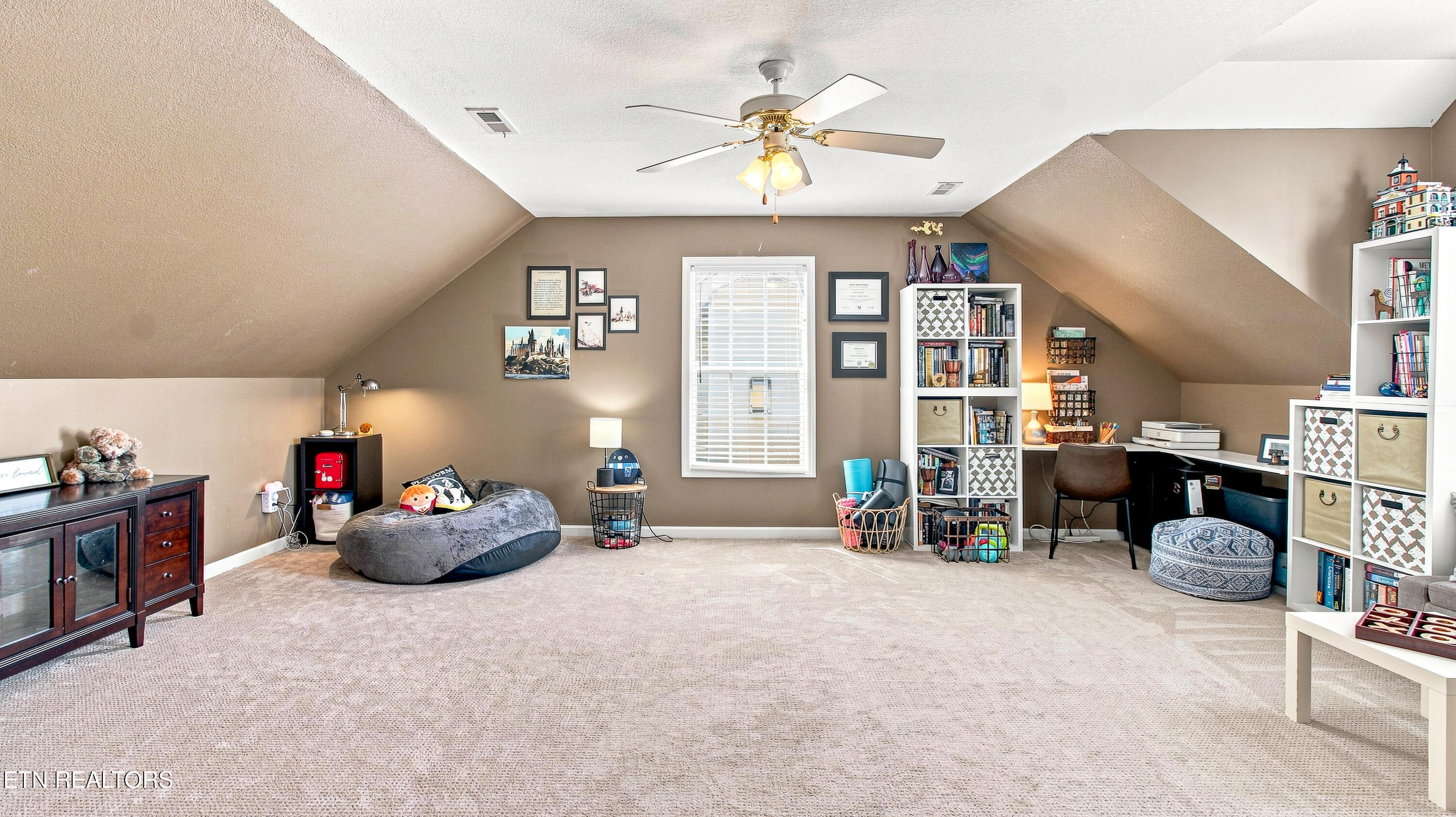 5826 Wall Flower Lane Knoxville TN 37924