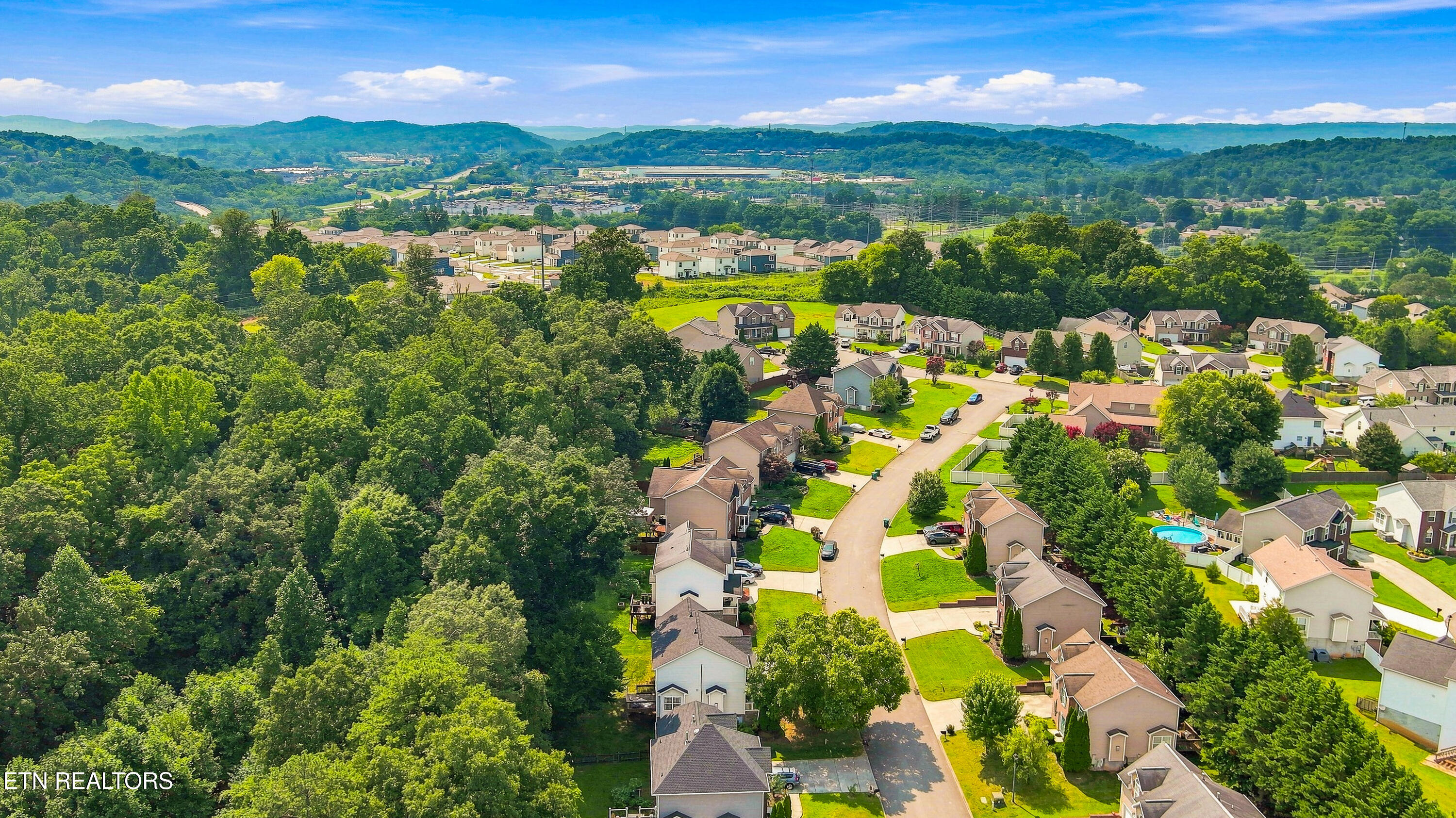 5826 Wall Flower Lane Knoxville TN 37924