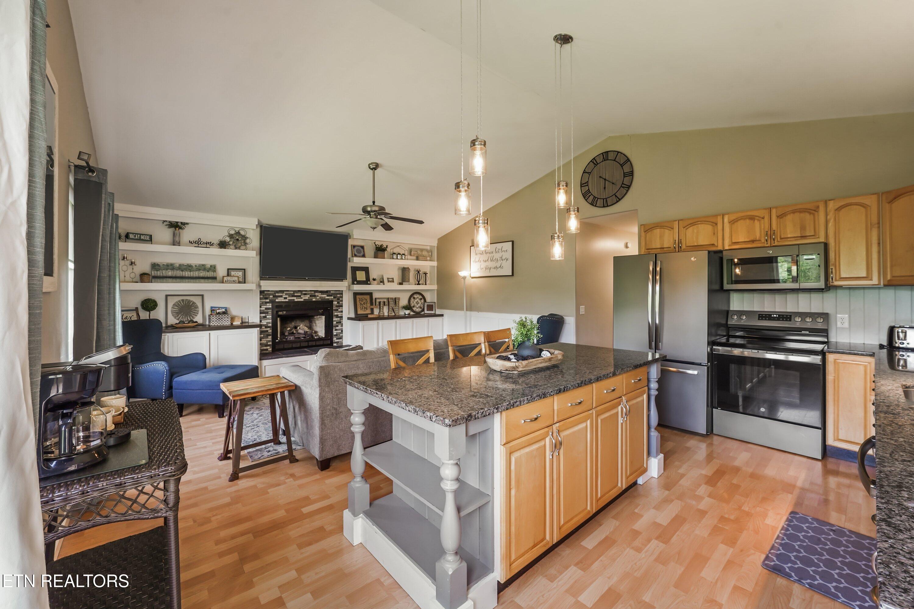 120 Fred King Lane Sevierville TN 37876