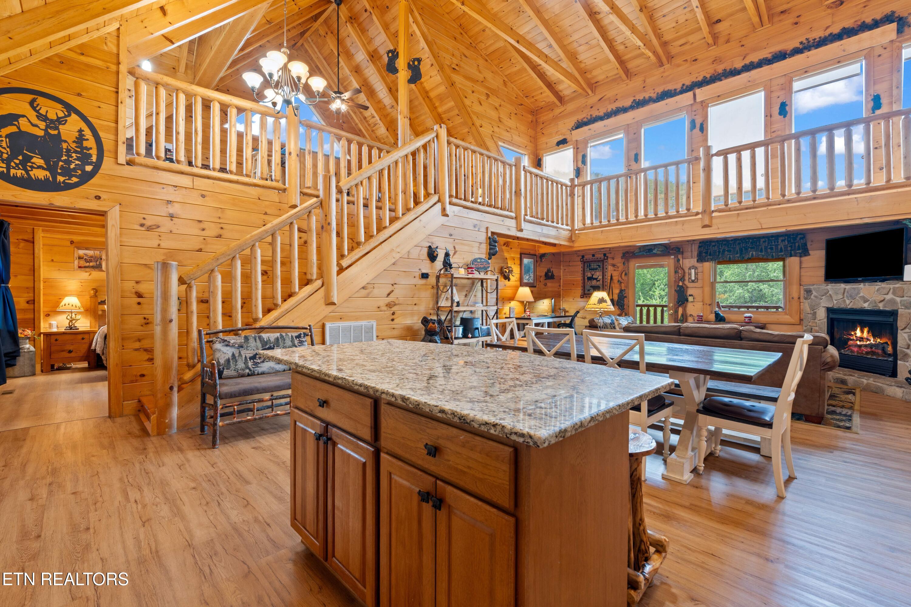 2068 Bear Haven Way Sevierville TN 37876