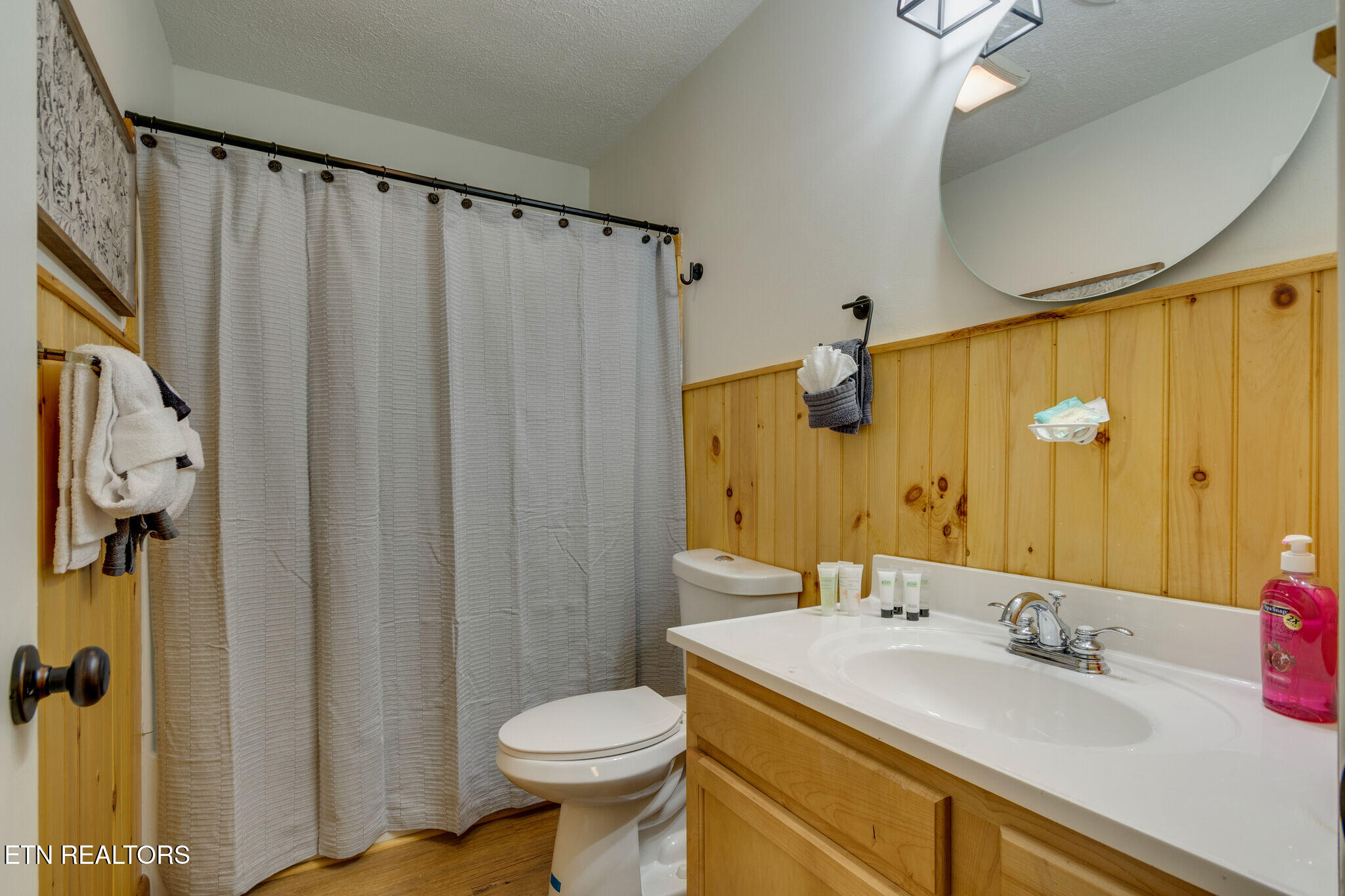 524 Reba Ln Lane Gatlinburg TN 37738
