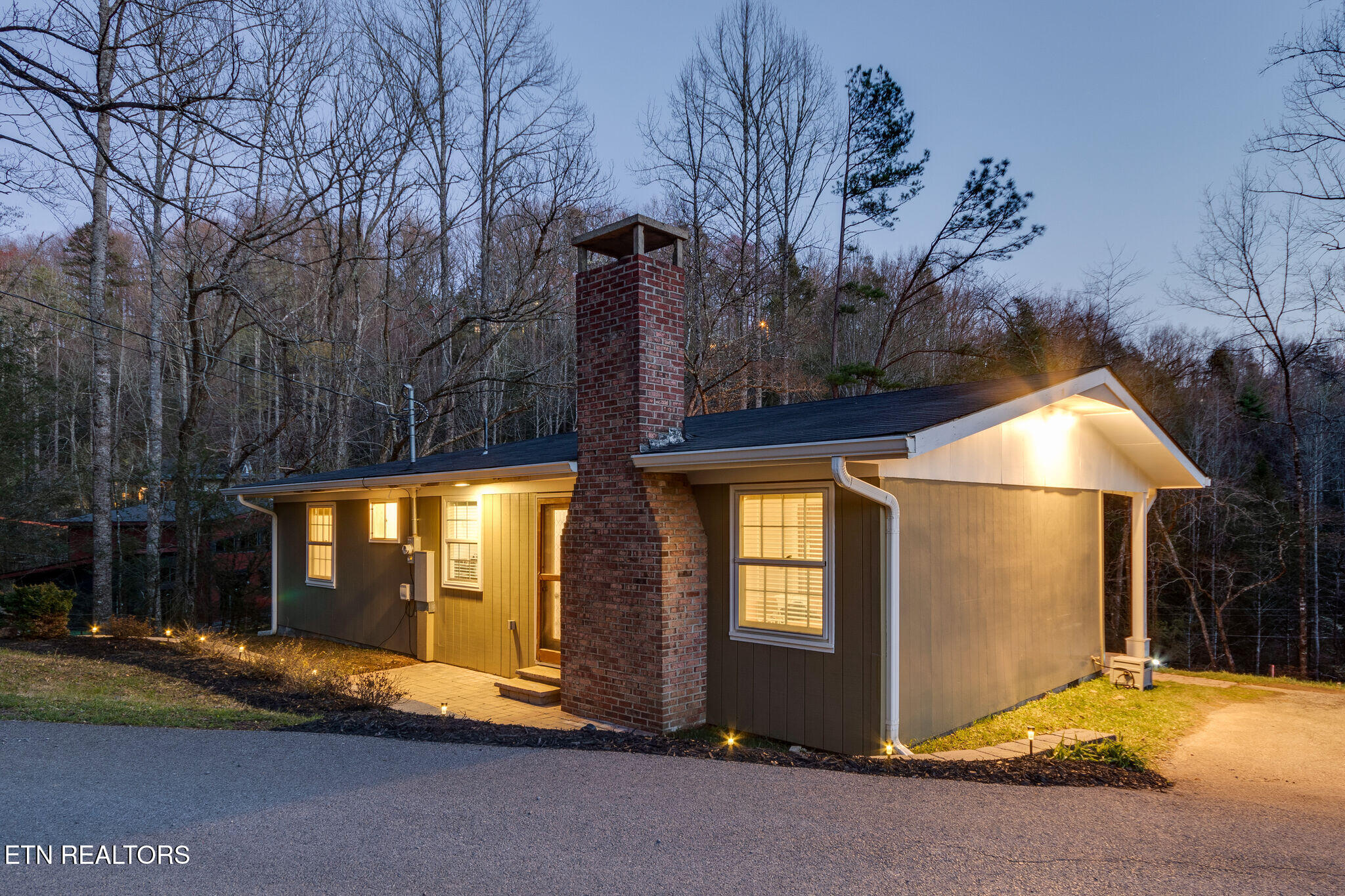 524 Reba Ln Lane Gatlinburg TN 37738