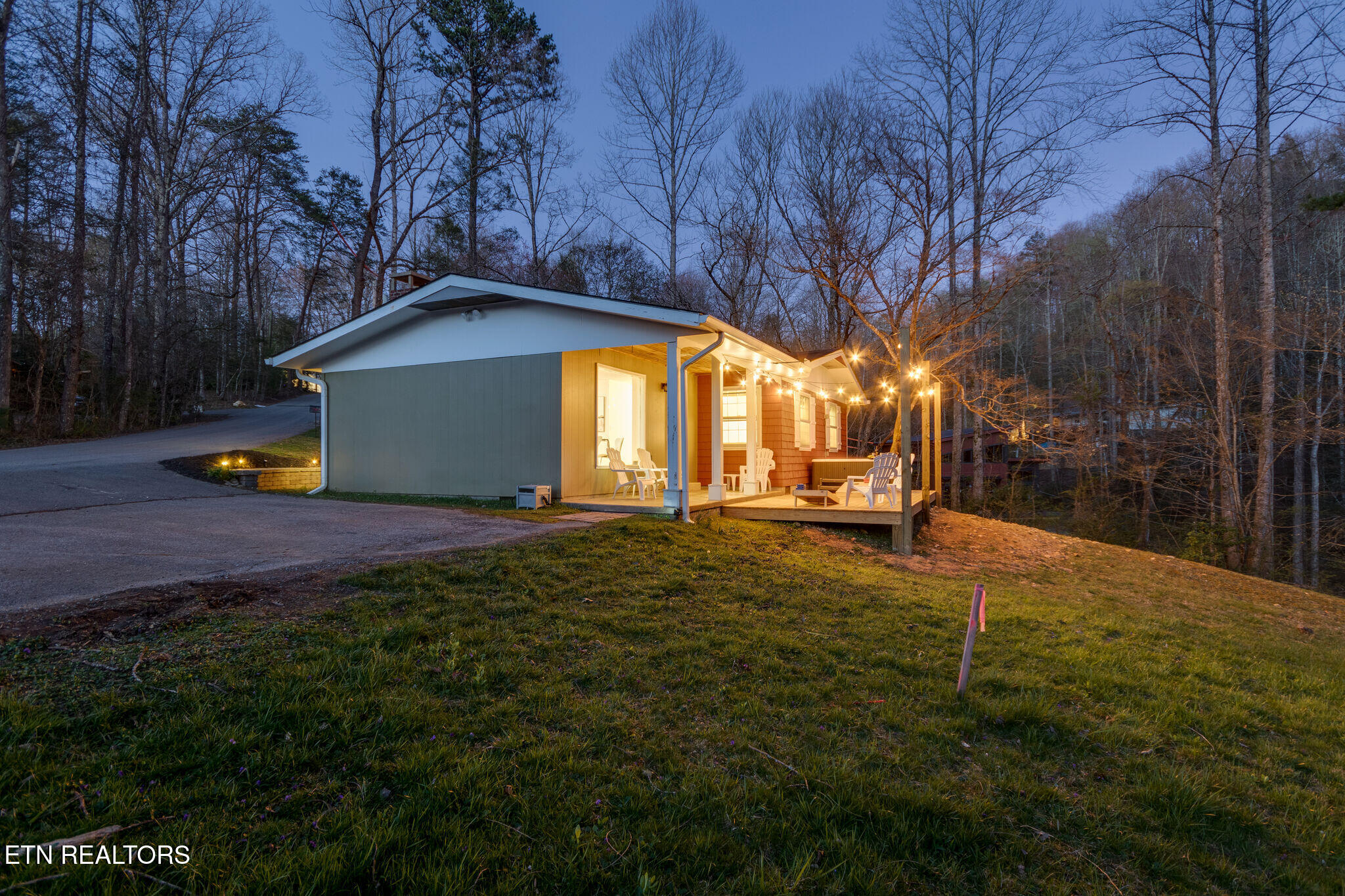 524 Reba Ln Lane Gatlinburg TN 37738