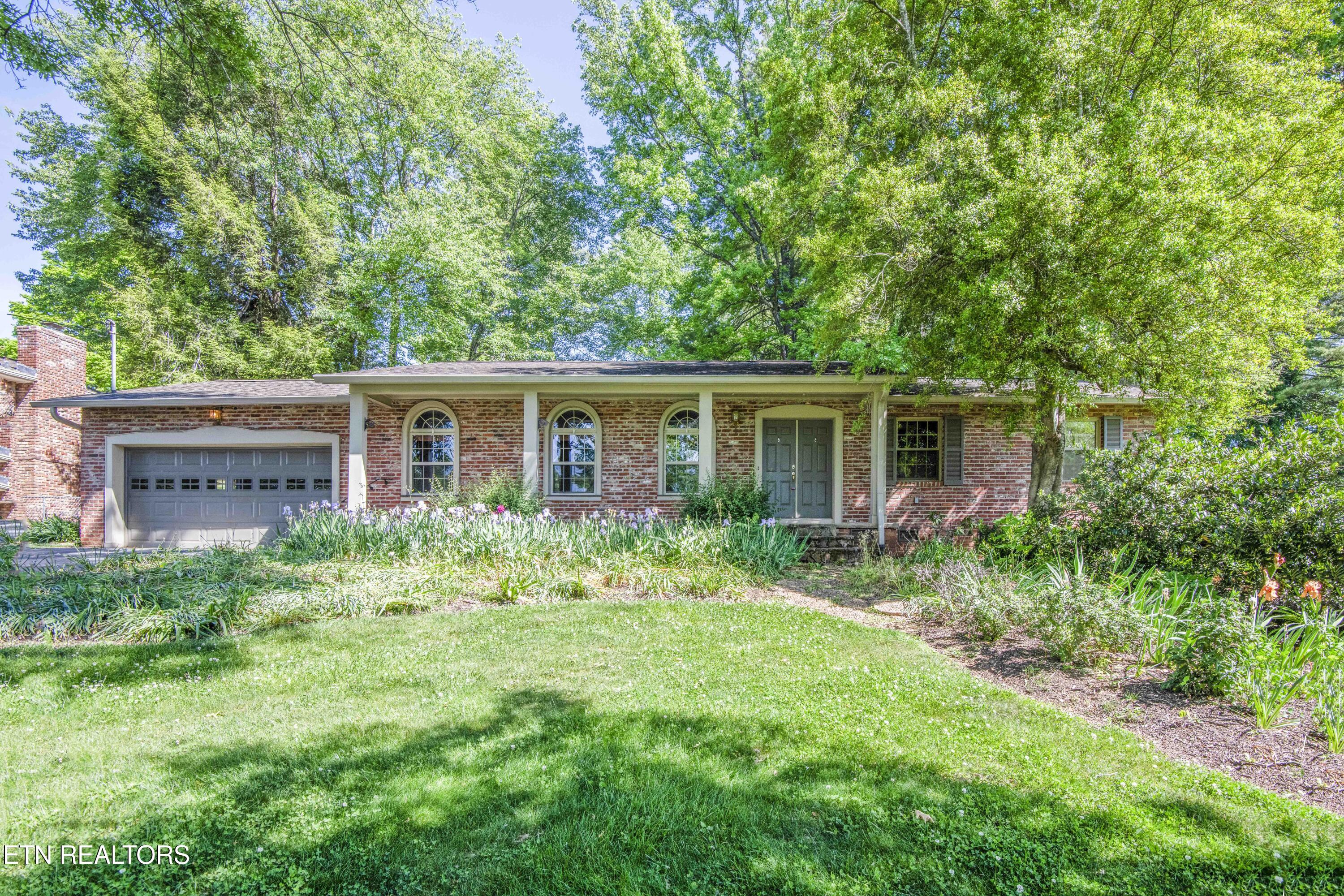 9317 Sarasota Drive Knoxville TN 37923