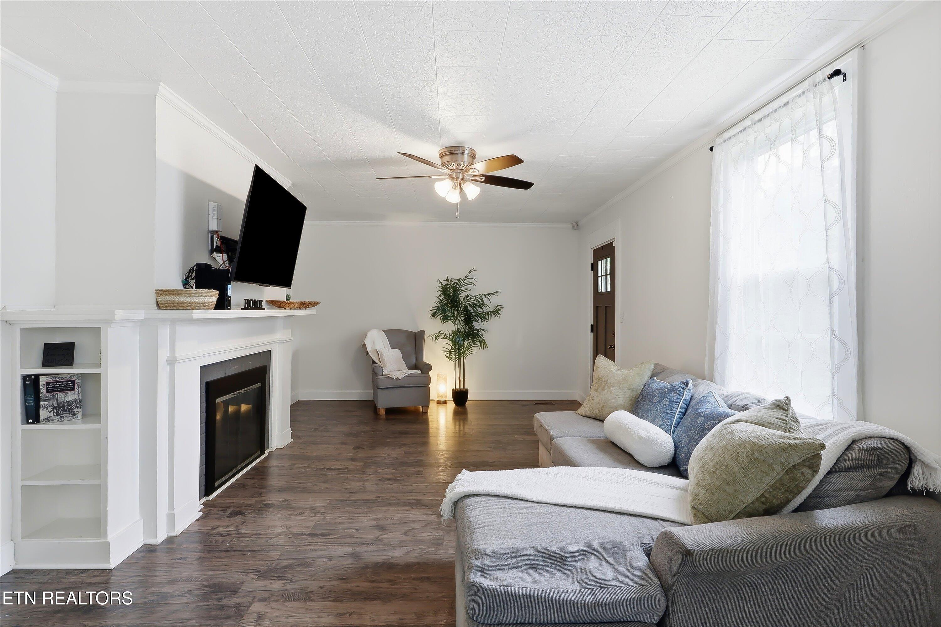 639 River Road Loudon TN 37774
