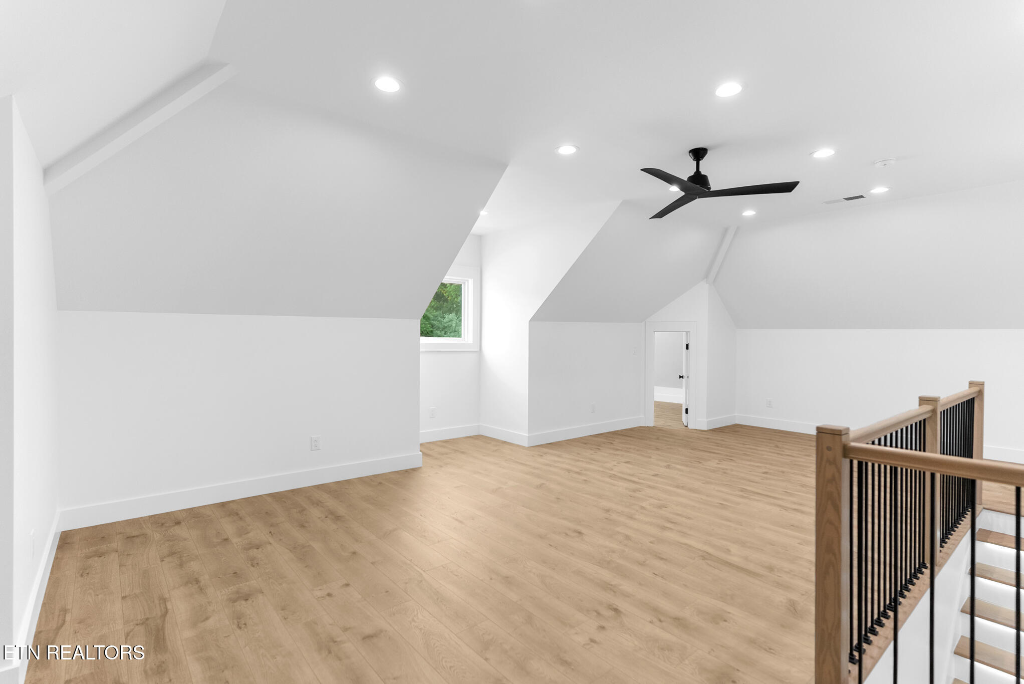207 Ogana Lane Loudon TN 37774