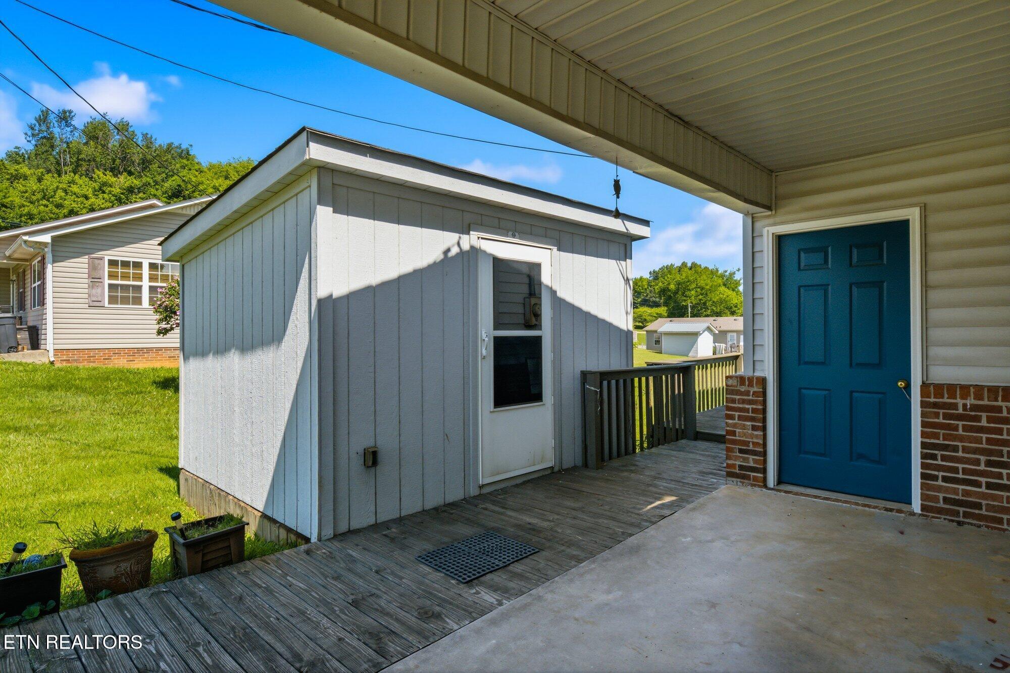 709 Old Highway 68 Sweetwater TN 37874