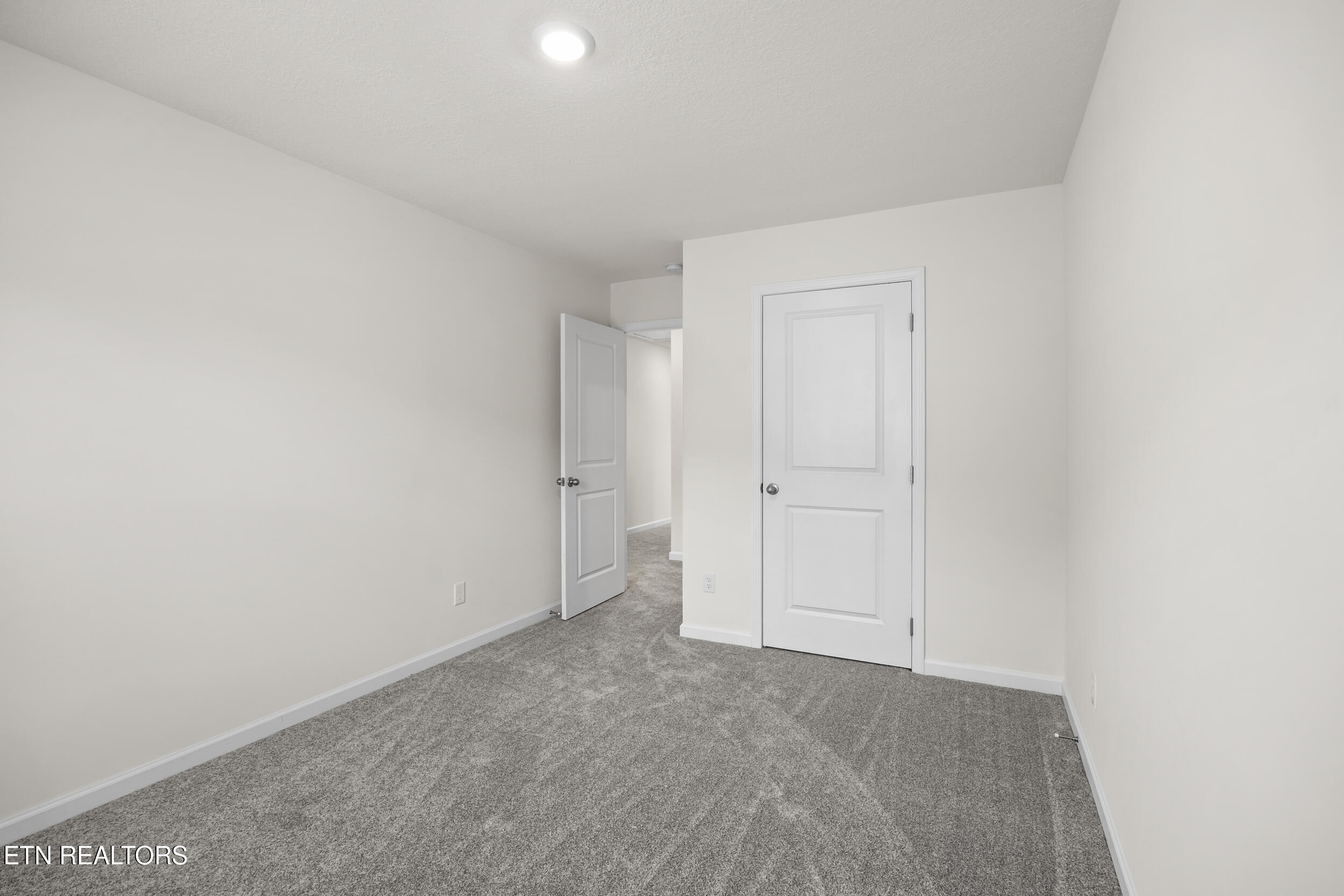 122 Harbour Pointe Lane Oak Ridge TN 37830