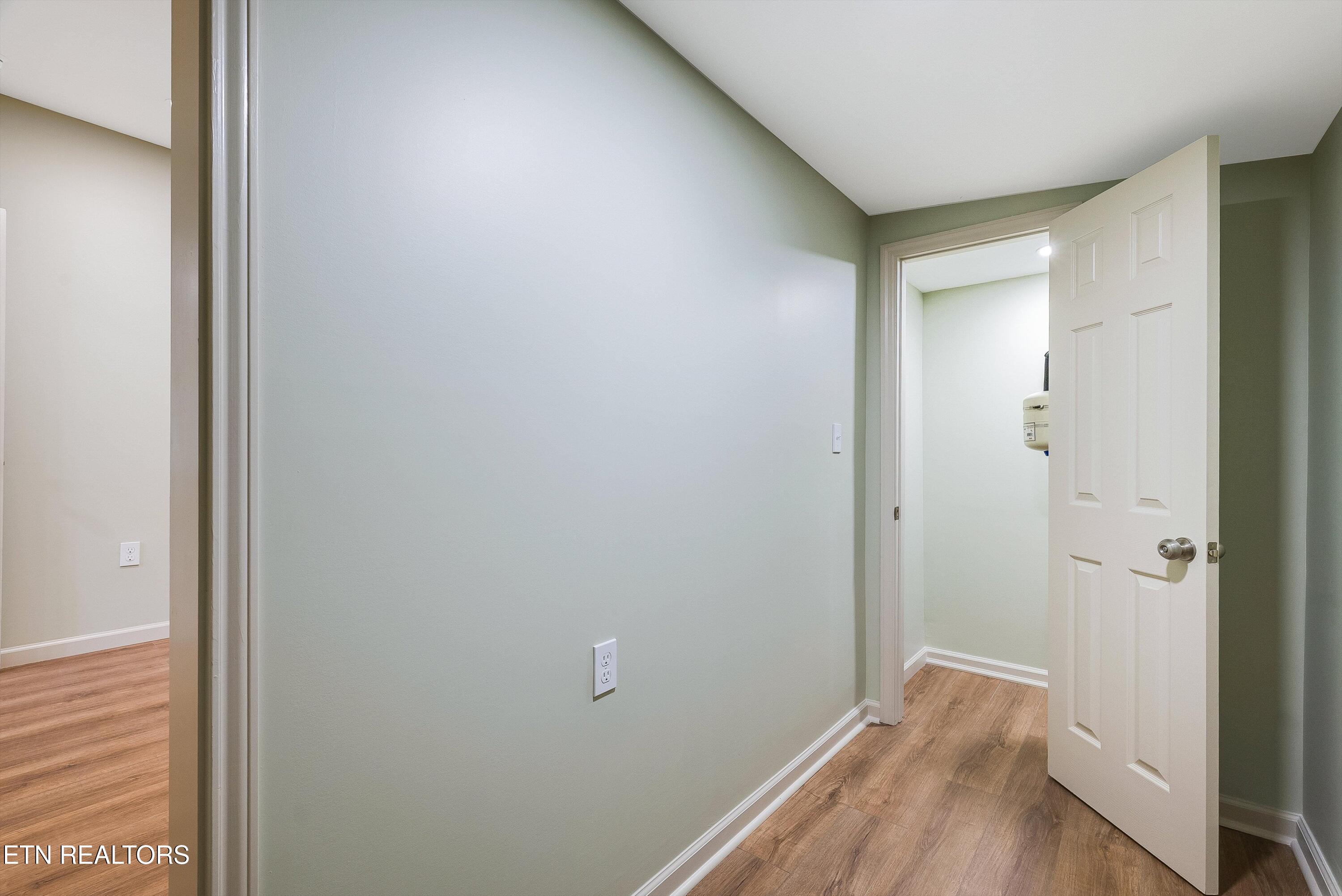 427 Oglewood Avenue Knoxville TN 37917