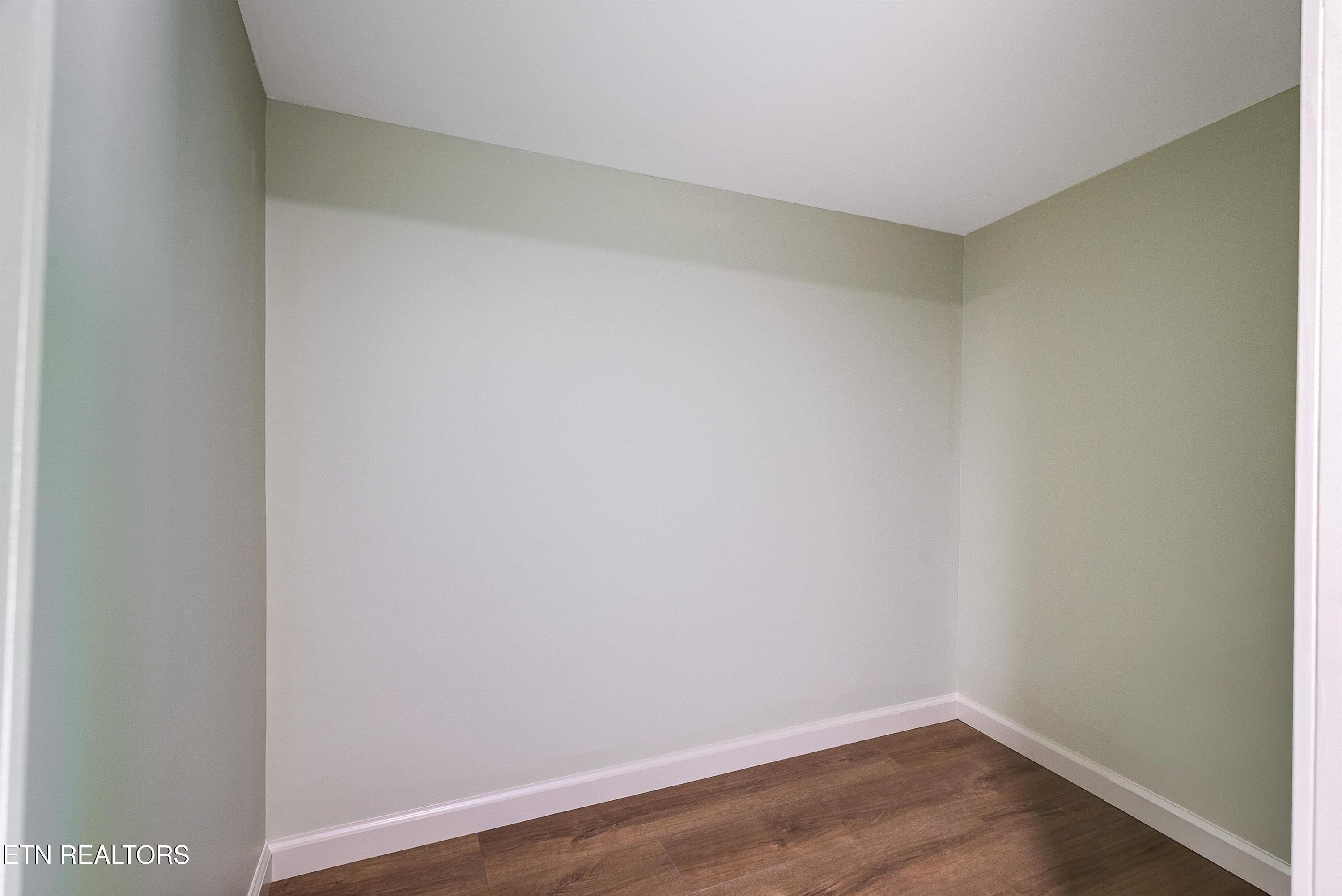427 Oglewood Avenue Knoxville TN 37917