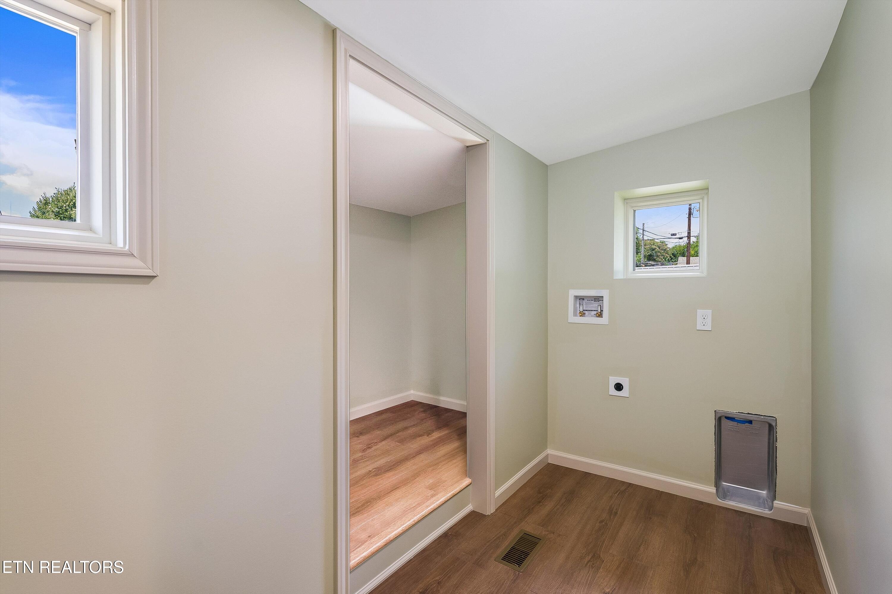 427 Oglewood Avenue Knoxville TN 37917