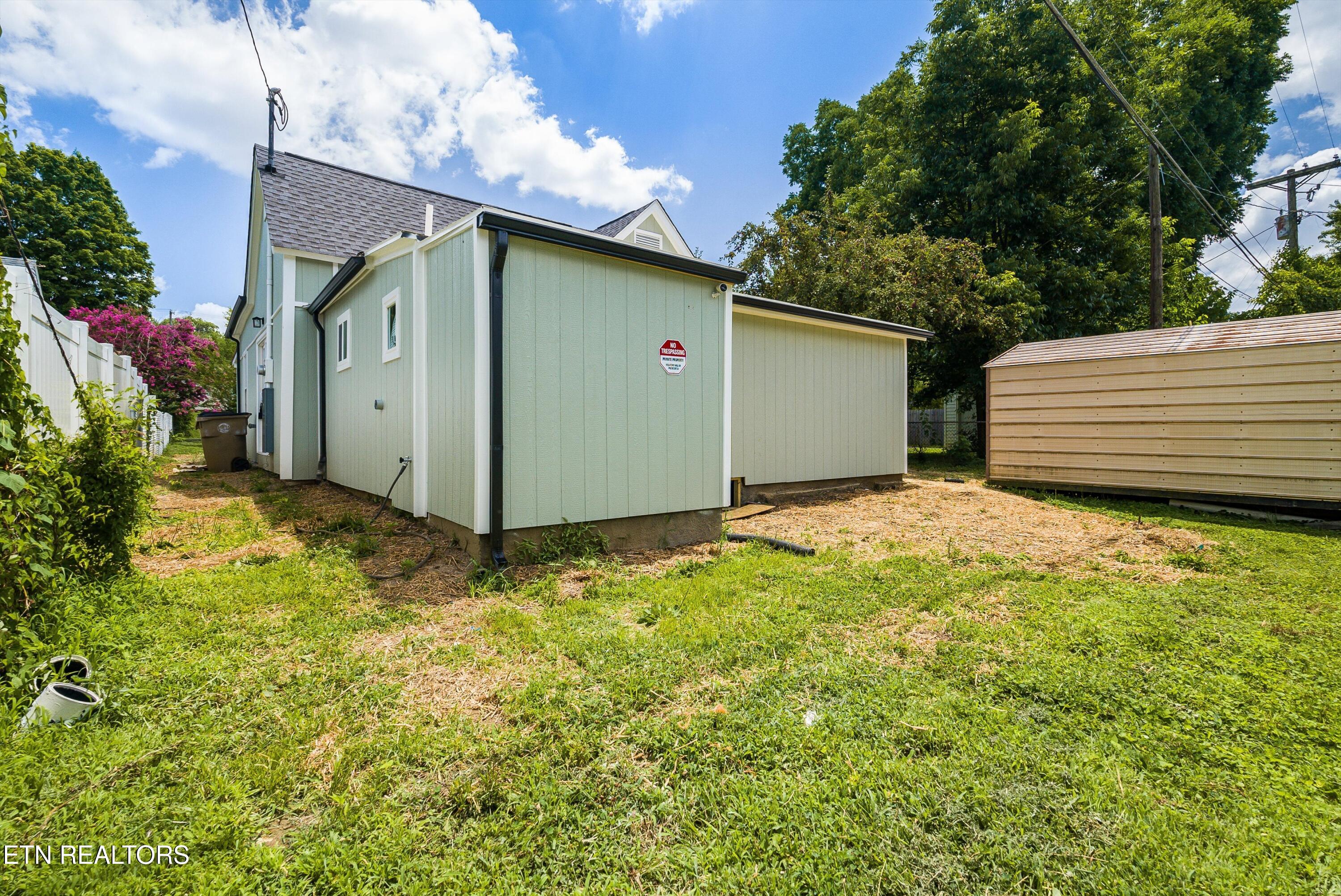 427 Oglewood Avenue Knoxville TN 37917