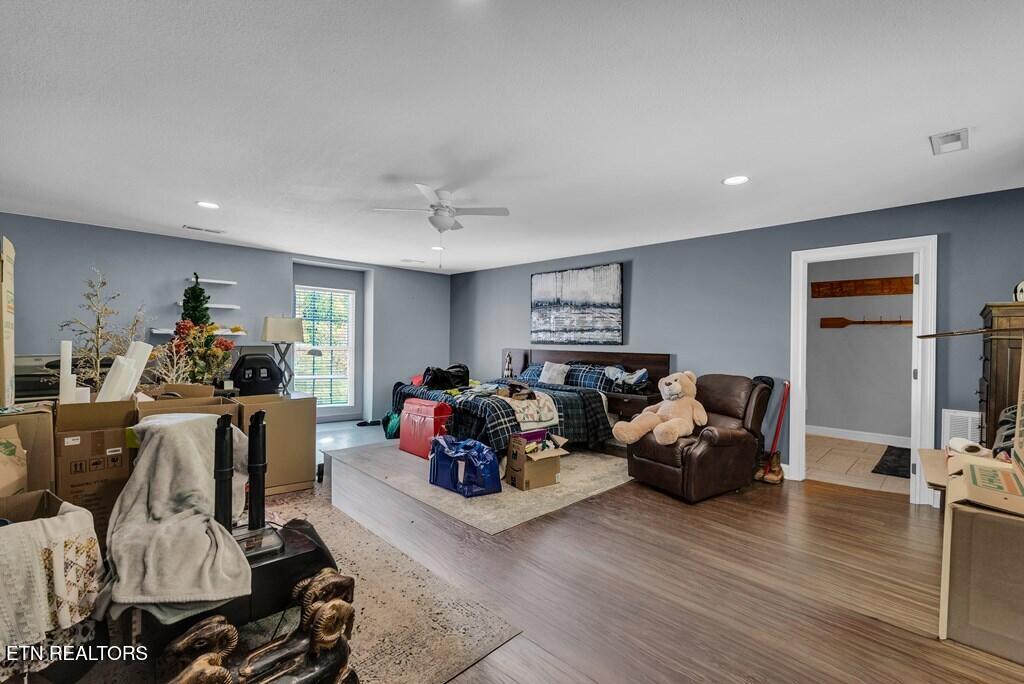 3631 3635 Louisville Road Louisville TN 37777