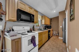 3631 3635 Louisville Road Louisville TN 37777
