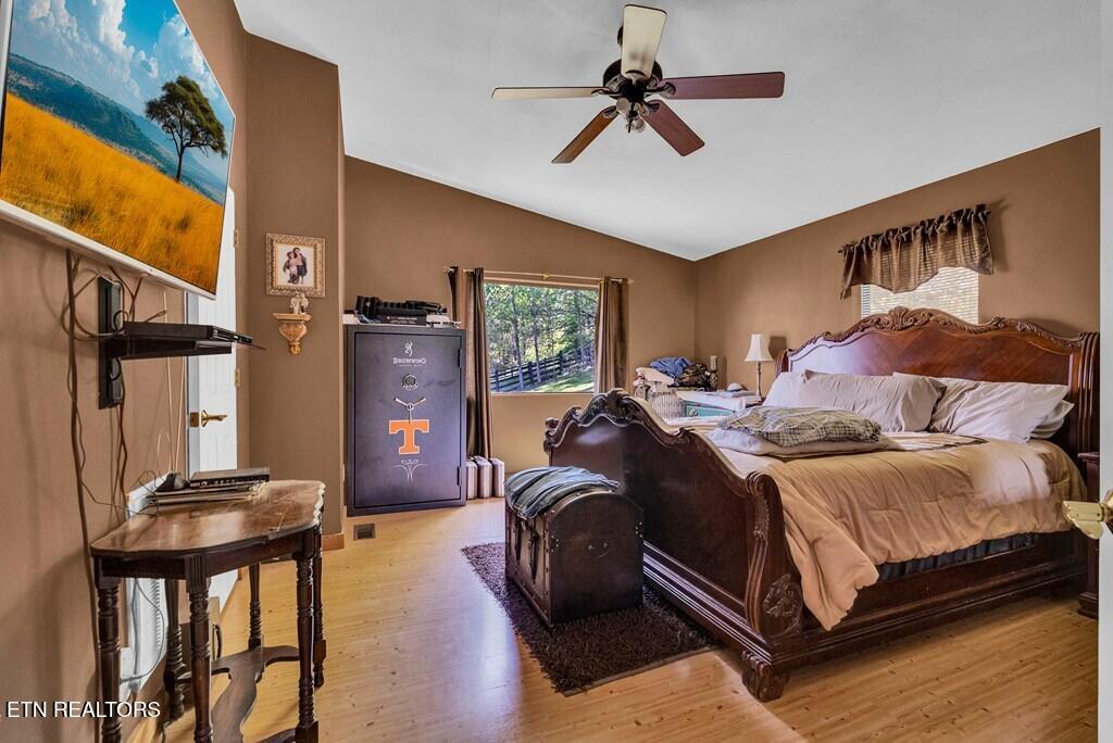 3631 3635 Louisville Road Louisville TN 37777