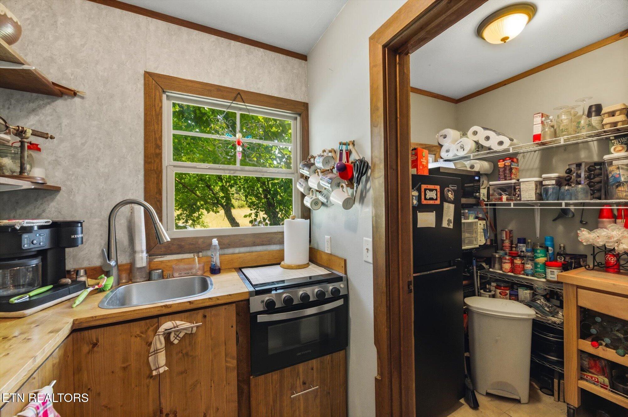 140 Donahue Road Luttrell TN 37779