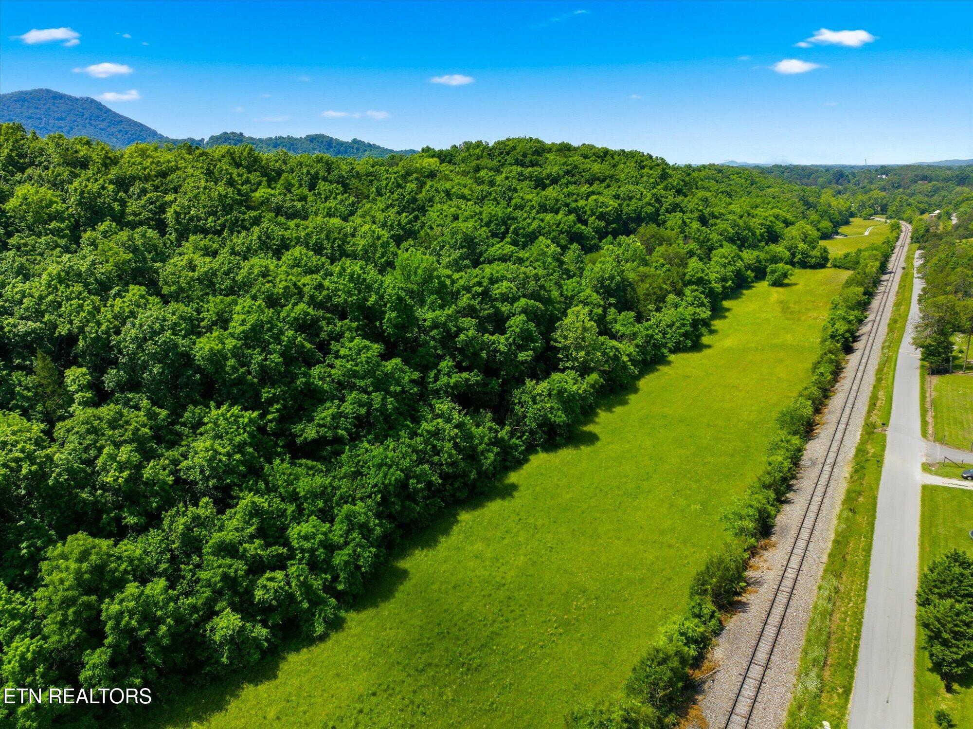 140 Donahue Road Luttrell TN 37779