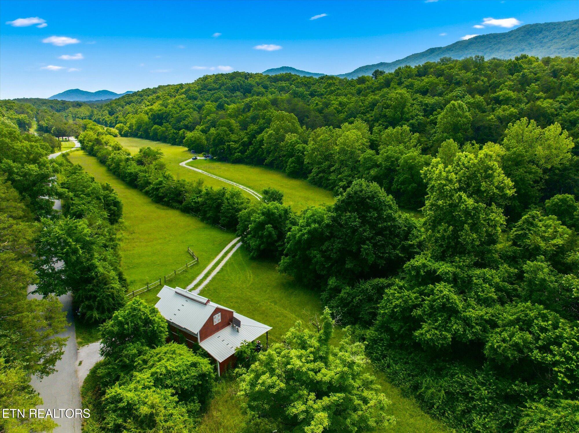 140 Donahue Road Luttrell TN 37779