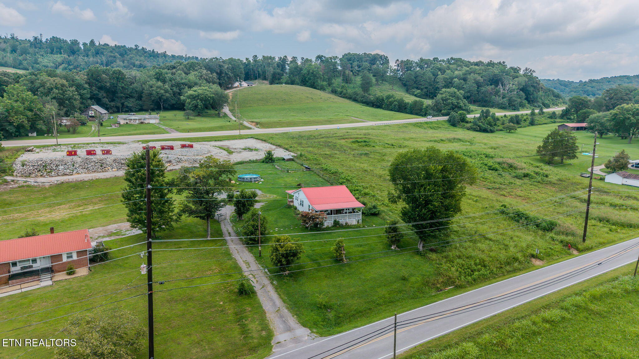 1527 Main Street Maynardville TN 37807