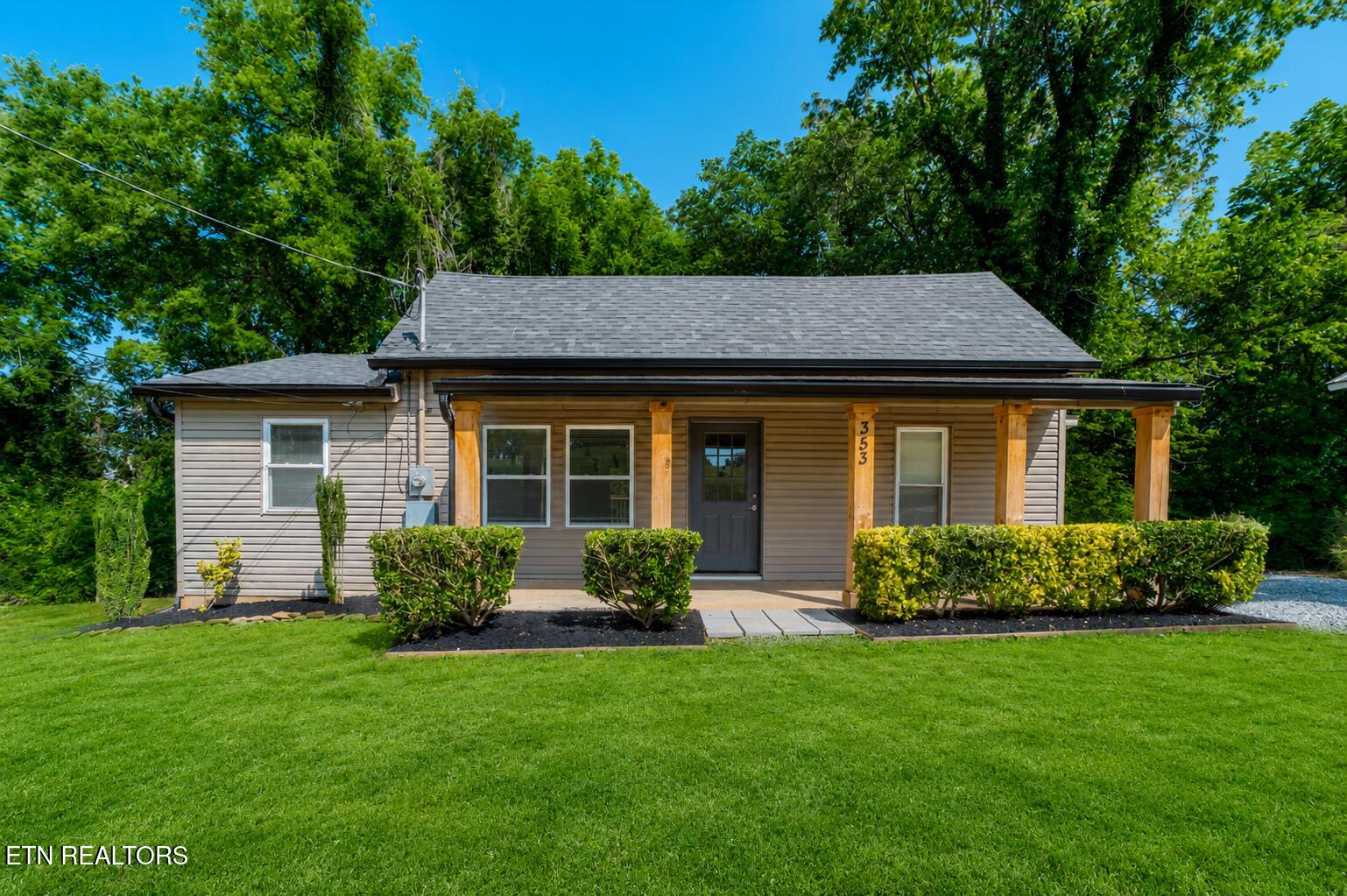 353 W Goddard Avenue Maryville TN 37803