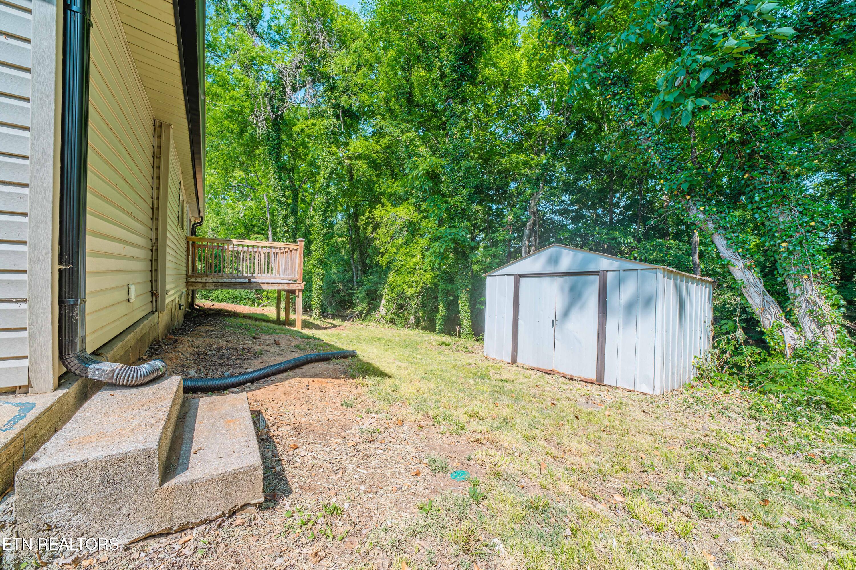 353 W Goddard Avenue Maryville TN 37803