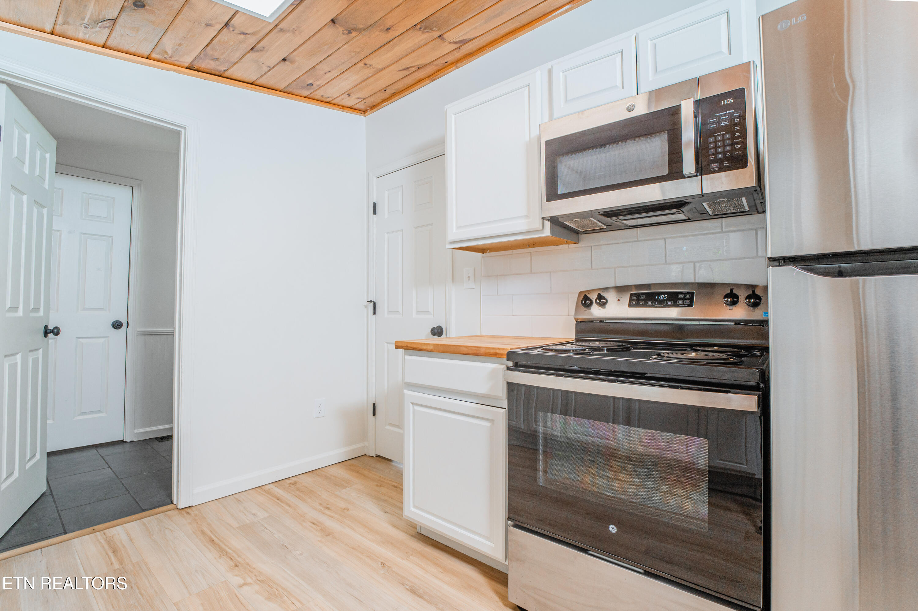 353 W Goddard Avenue Maryville TN 37803