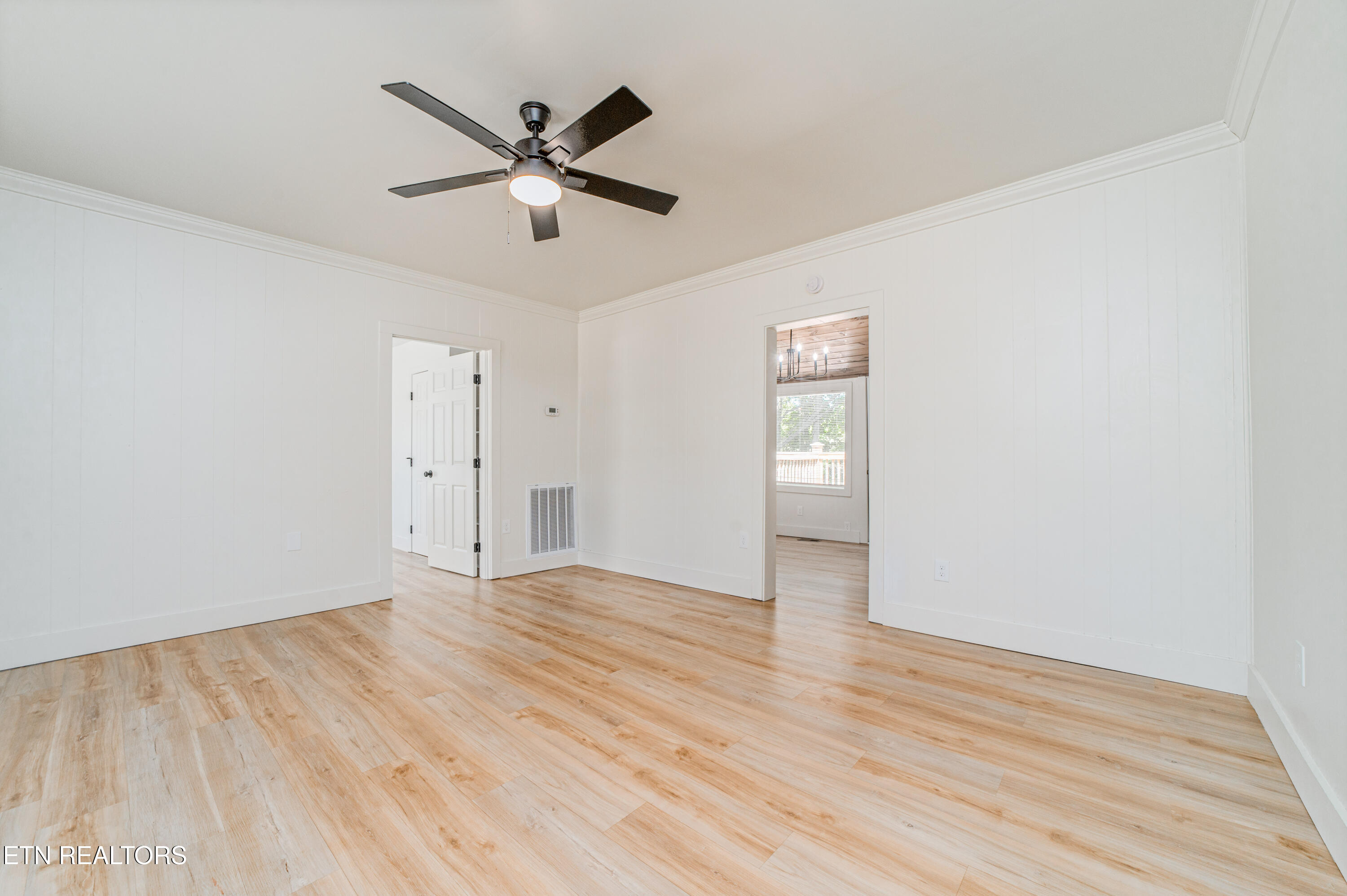 353 W Goddard Avenue Maryville TN 37803