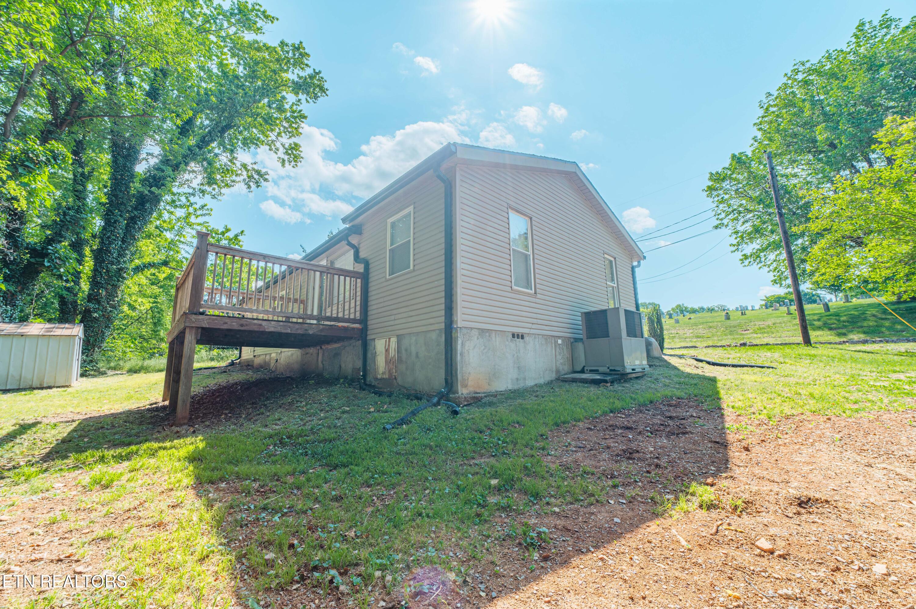 353 W Goddard Avenue Maryville TN 37803