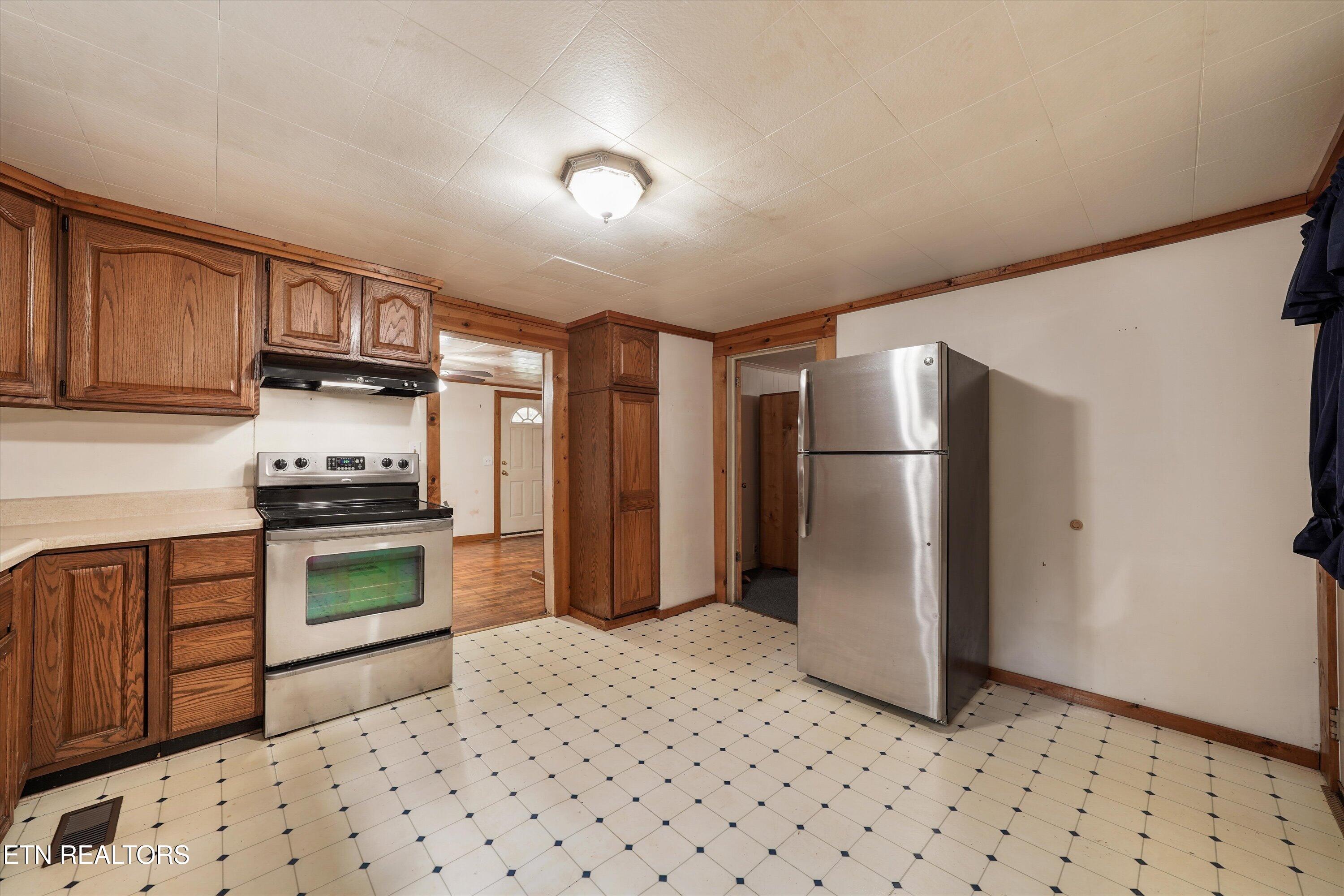 5821 Thorn Grove Pike Knoxville TN 37914