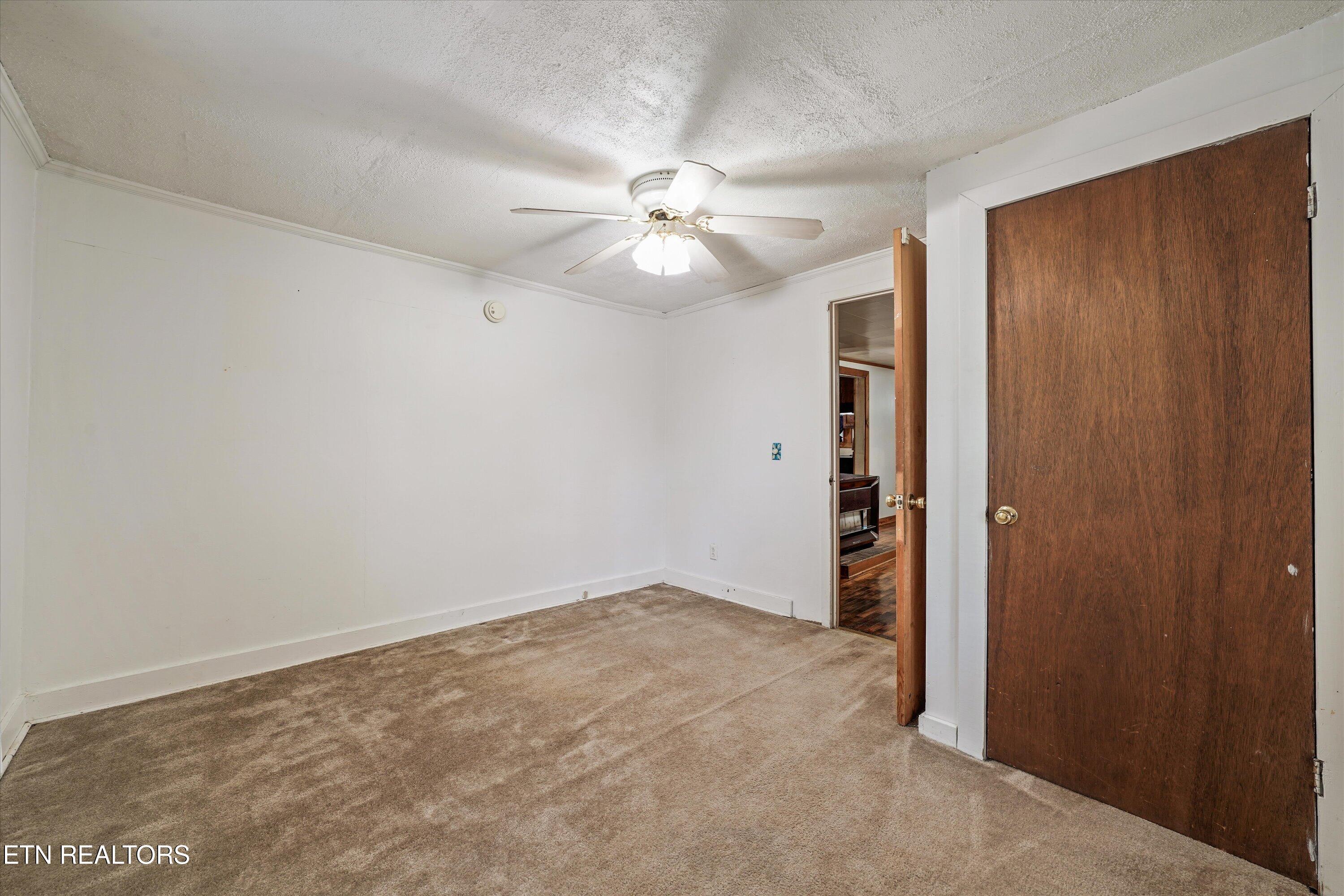 5821 Thorn Grove Pike Knoxville TN 37914