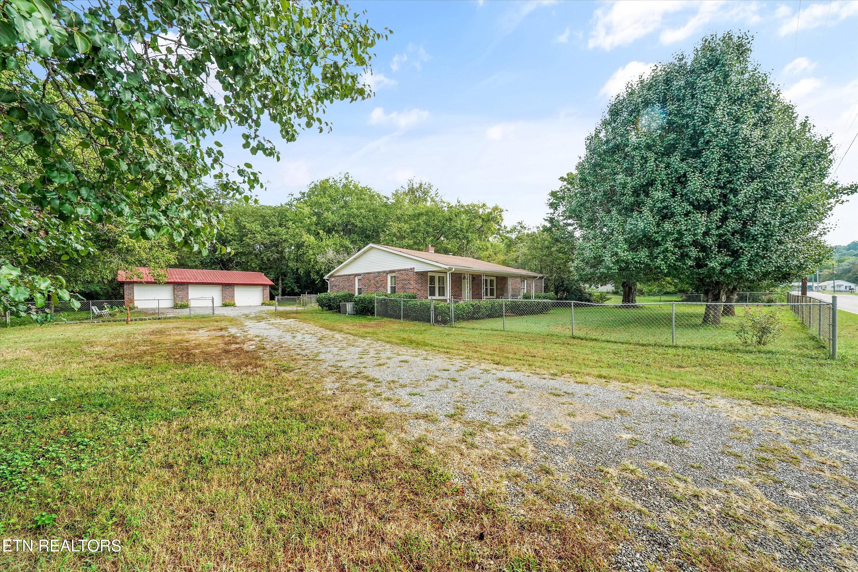 5821 Thorn Grove Pike Knoxville TN 37914