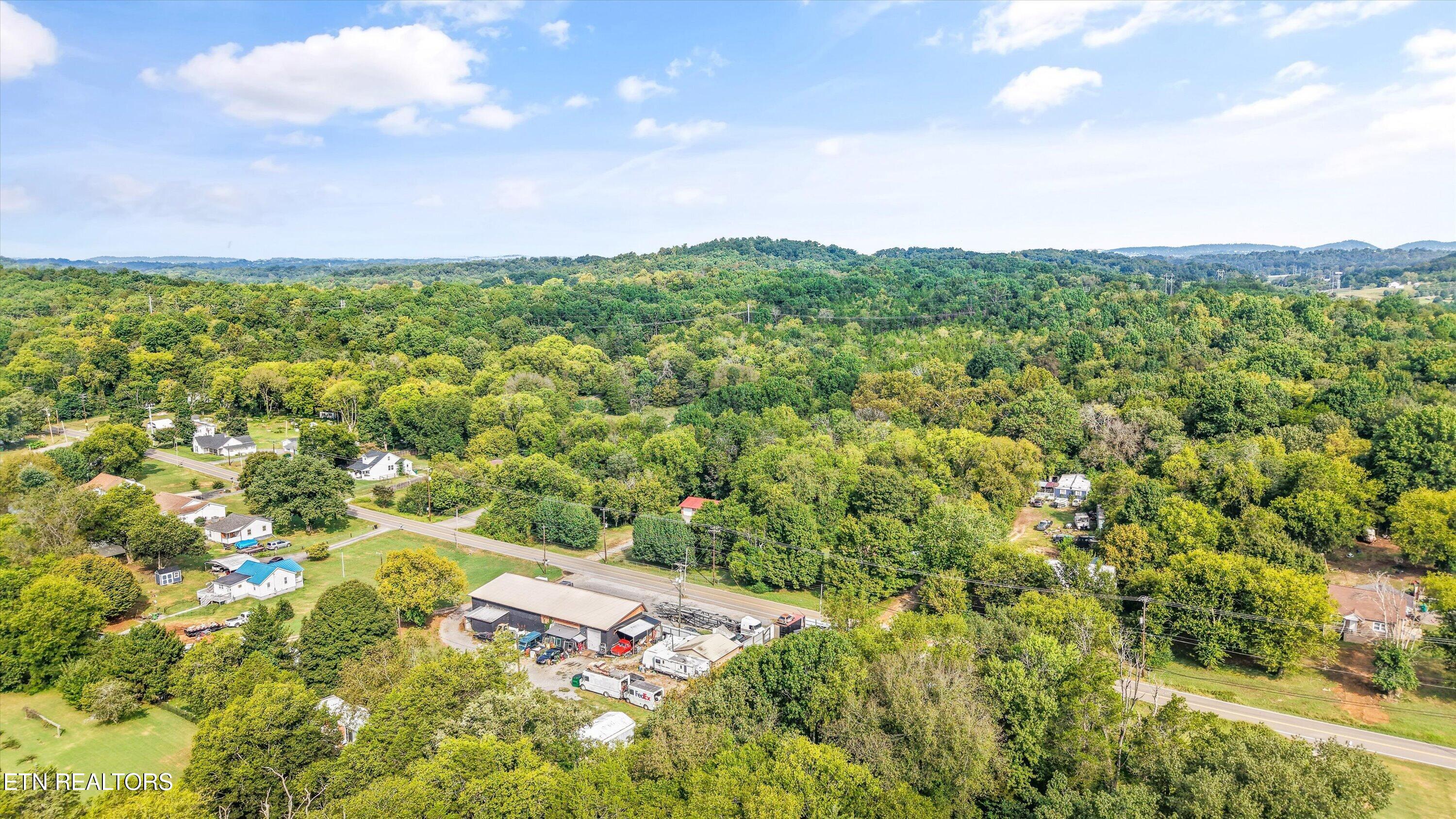 5821 Thorn Grove Pike Knoxville TN 37914