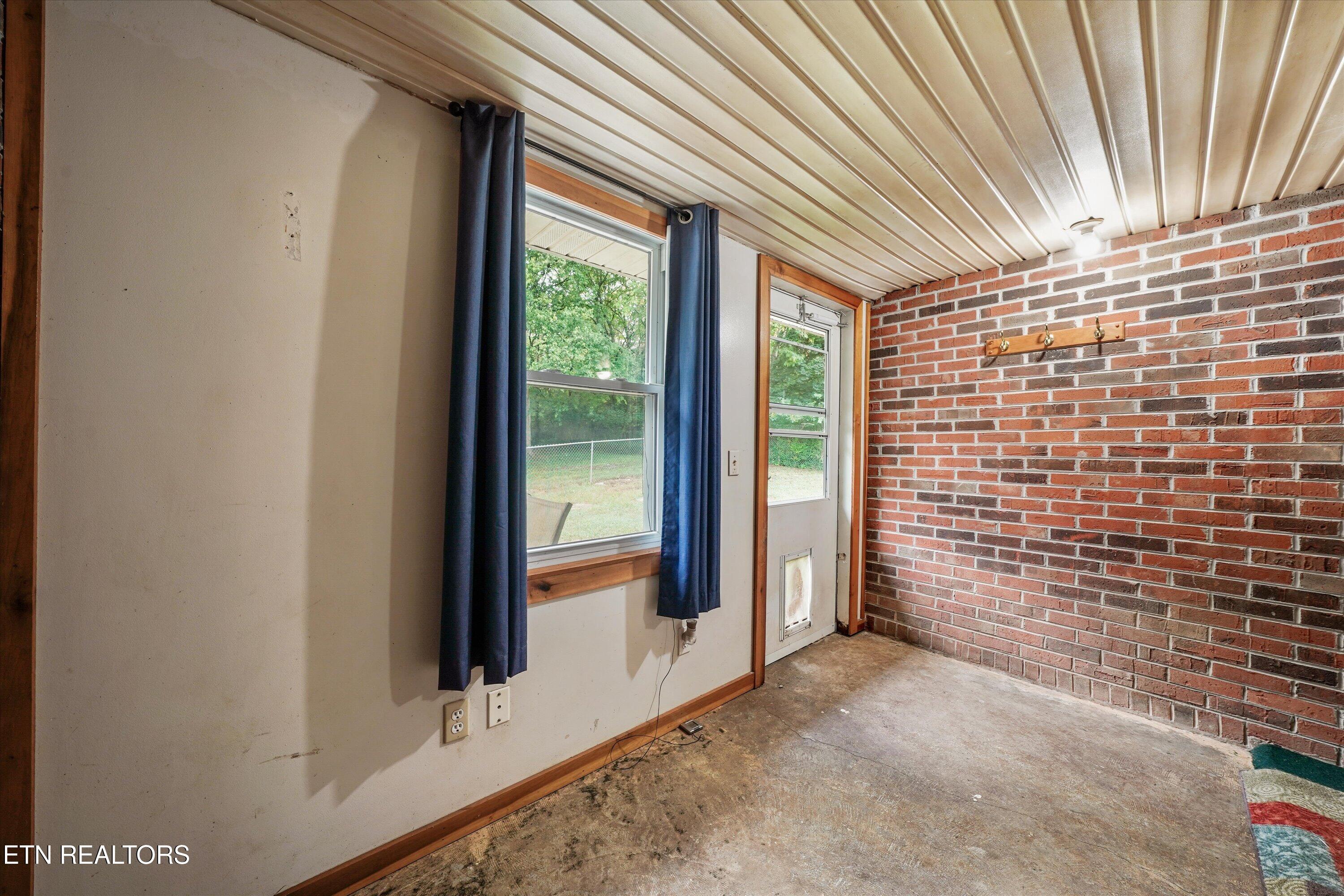 5821 Thorn Grove Pike Knoxville TN 37914