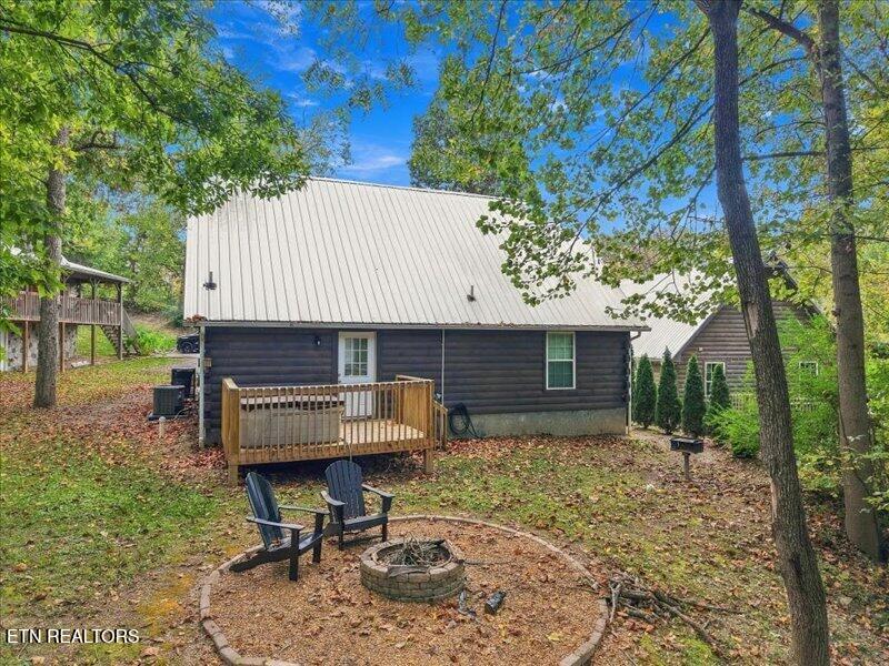 527 Golf Road Pigeon Forge TN 37863
