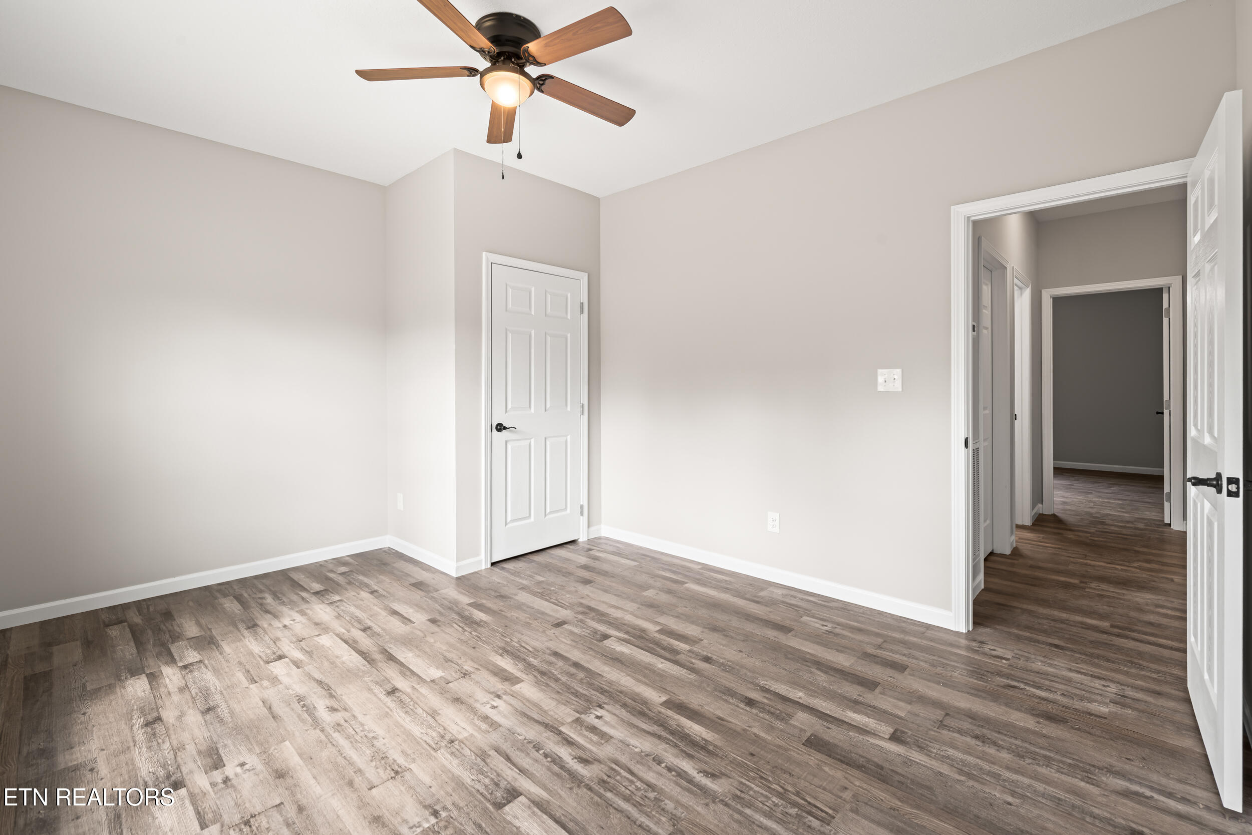 2102 Kings View Loop Seymour TN 37865