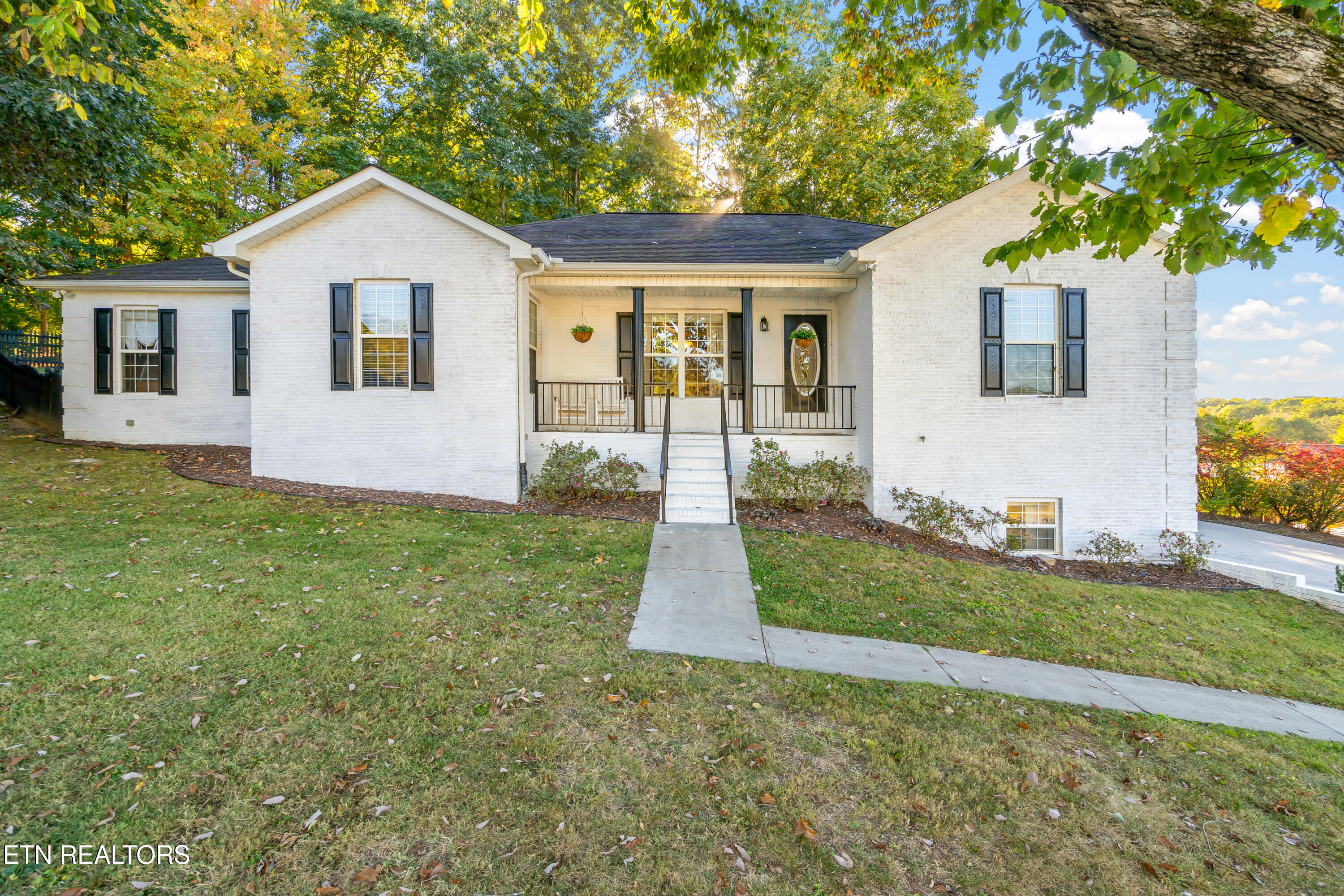 8536 Reagan Woods Lane Knoxville TN 37931