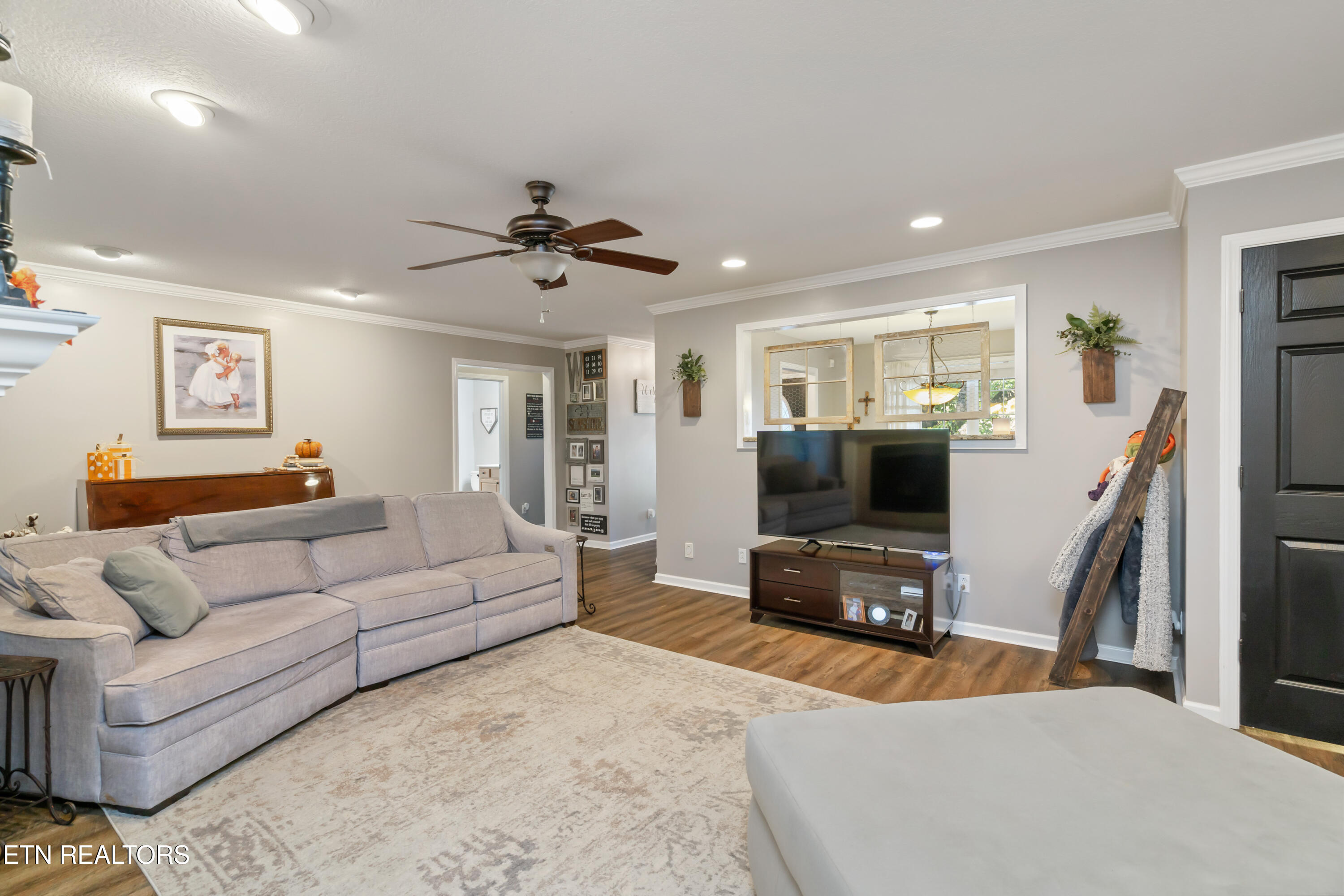 8536 Reagan Woods Lane Knoxville TN 37931