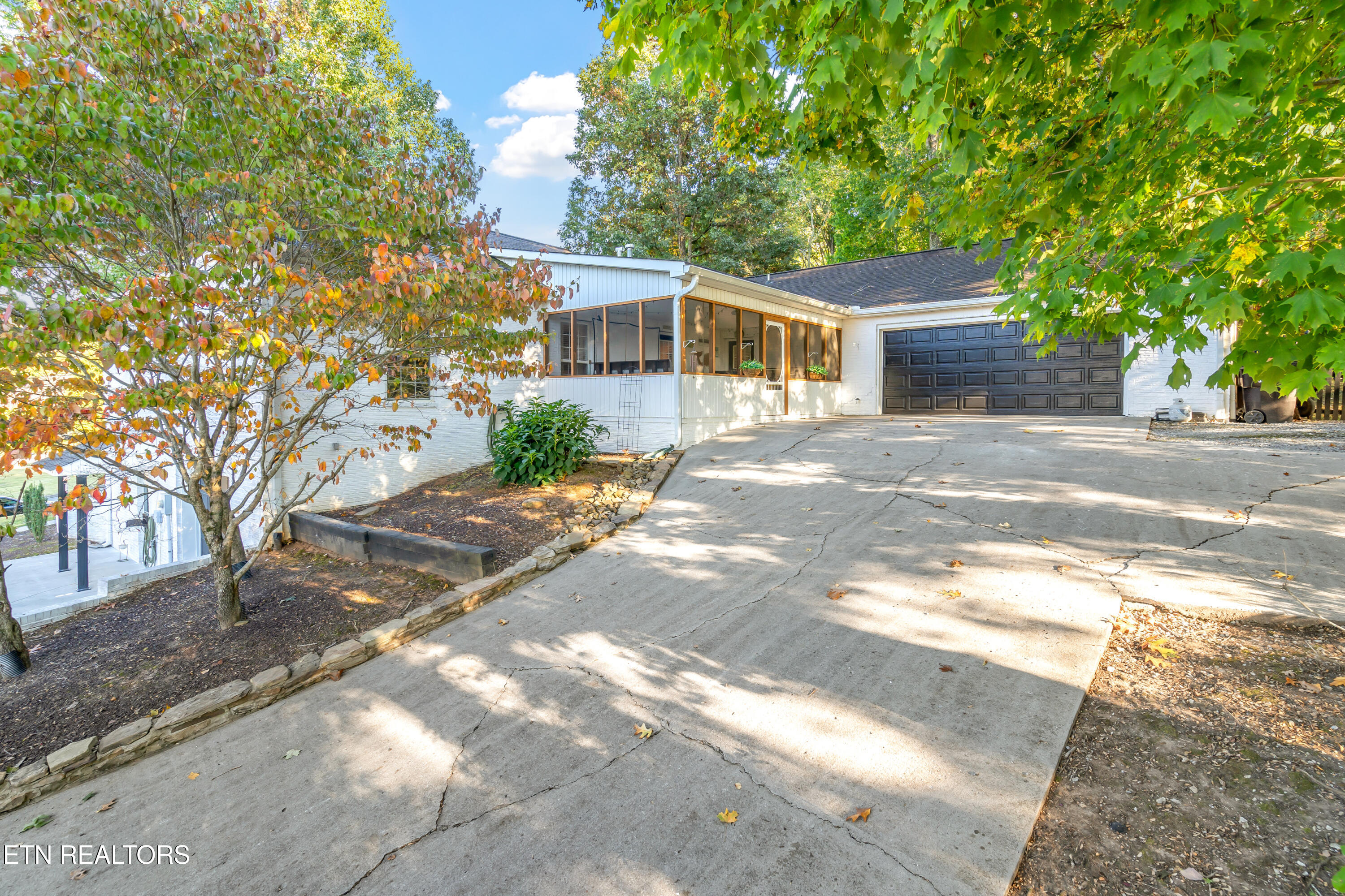 8536 Reagan Woods Lane Knoxville TN 37931