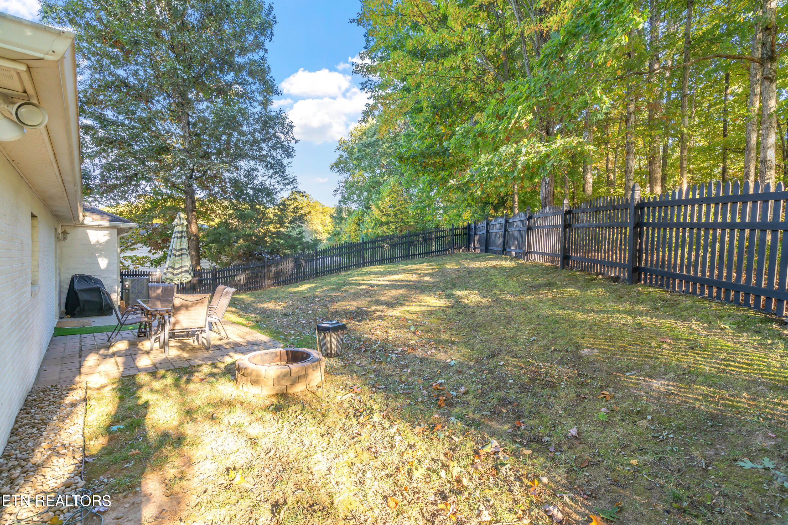 8536 Reagan Woods Lane Knoxville TN 37931