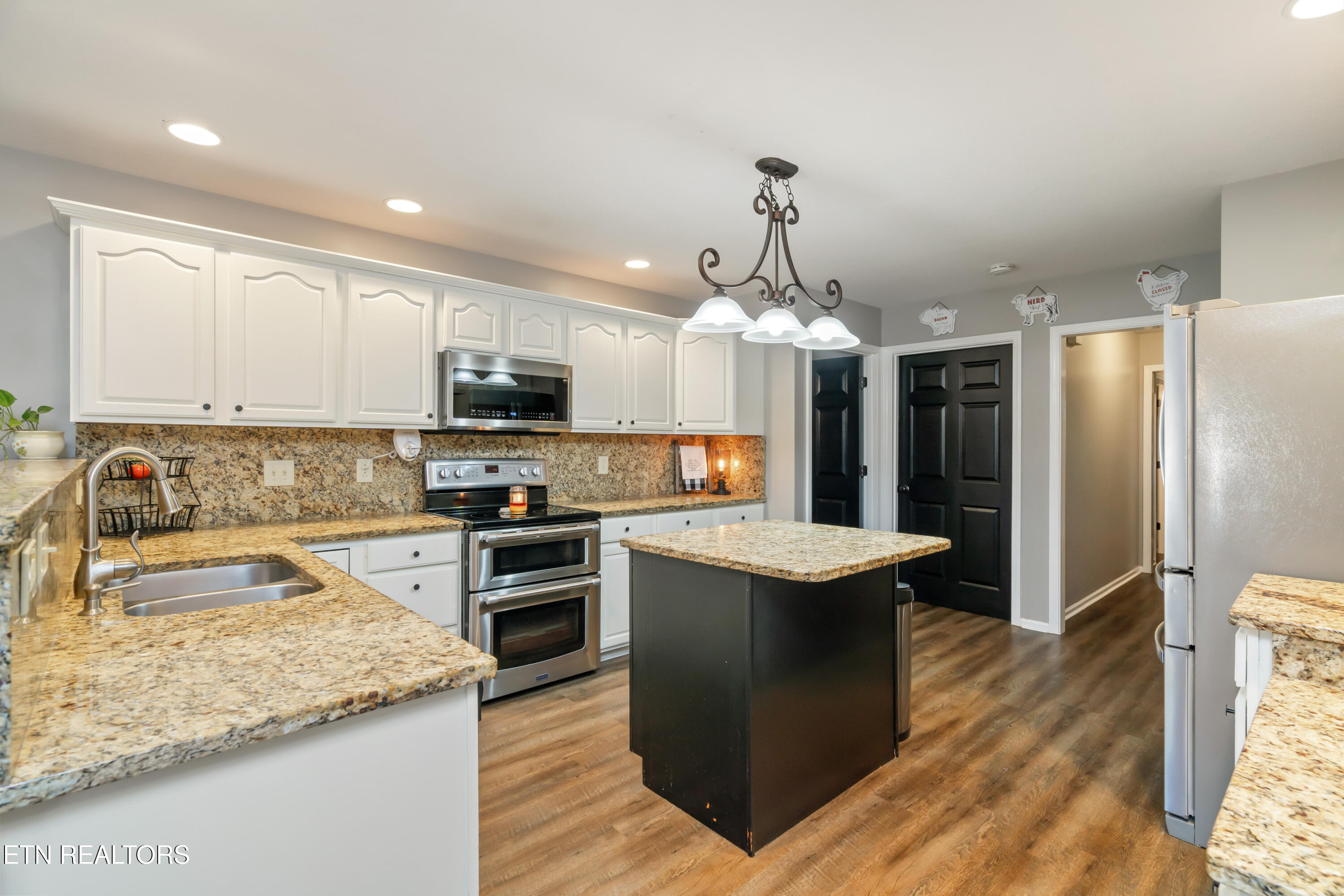 8536 Reagan Woods Lane Knoxville TN 37931