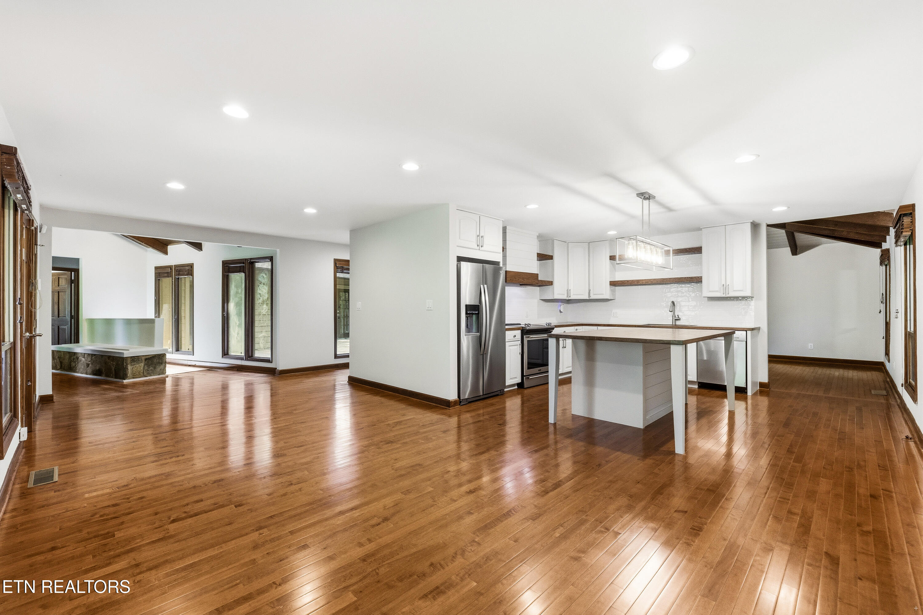 302 Saint Andrews Drive Knoxville TN 37934