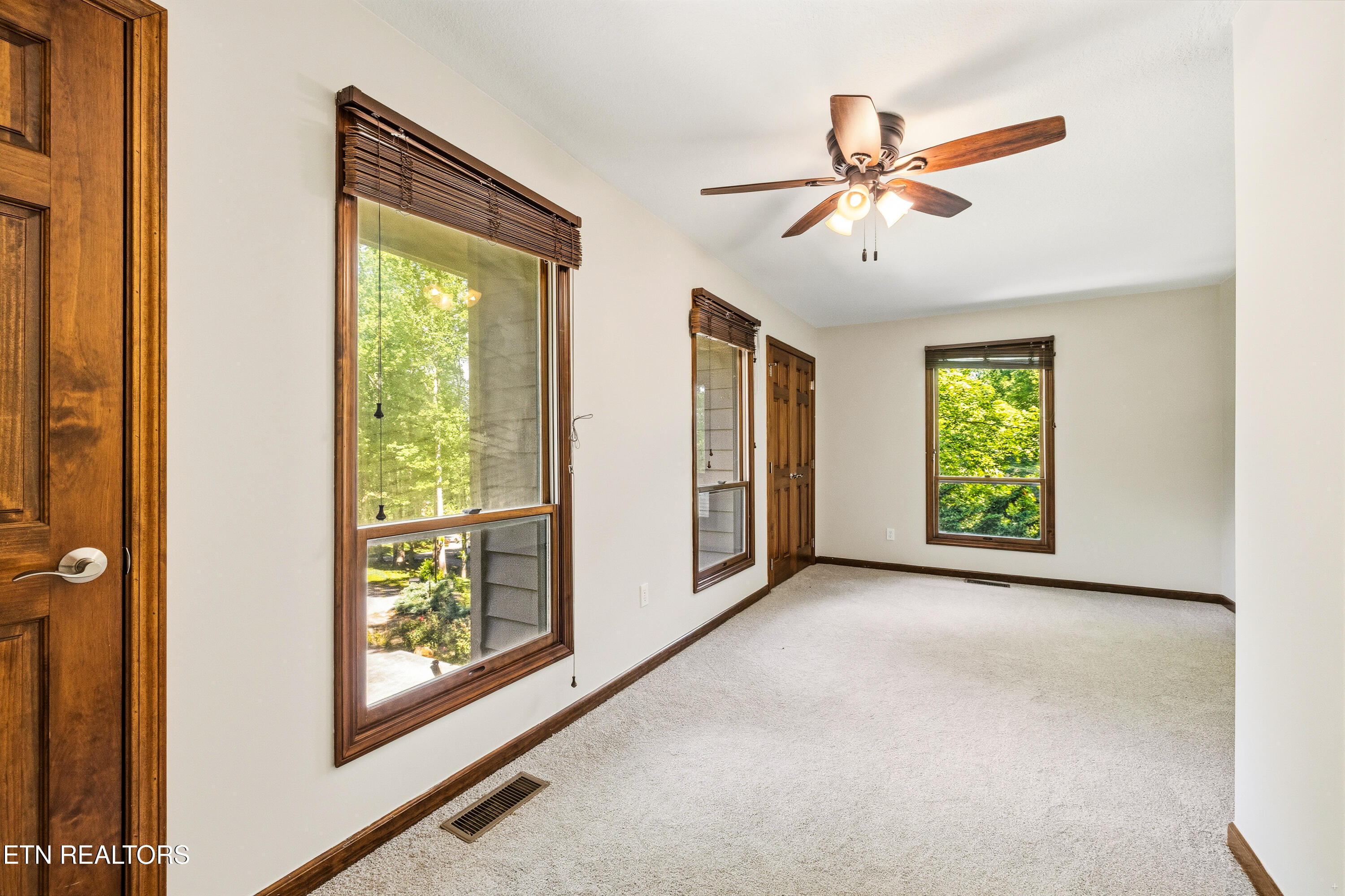 302 Saint Andrews Drive Knoxville TN 37934