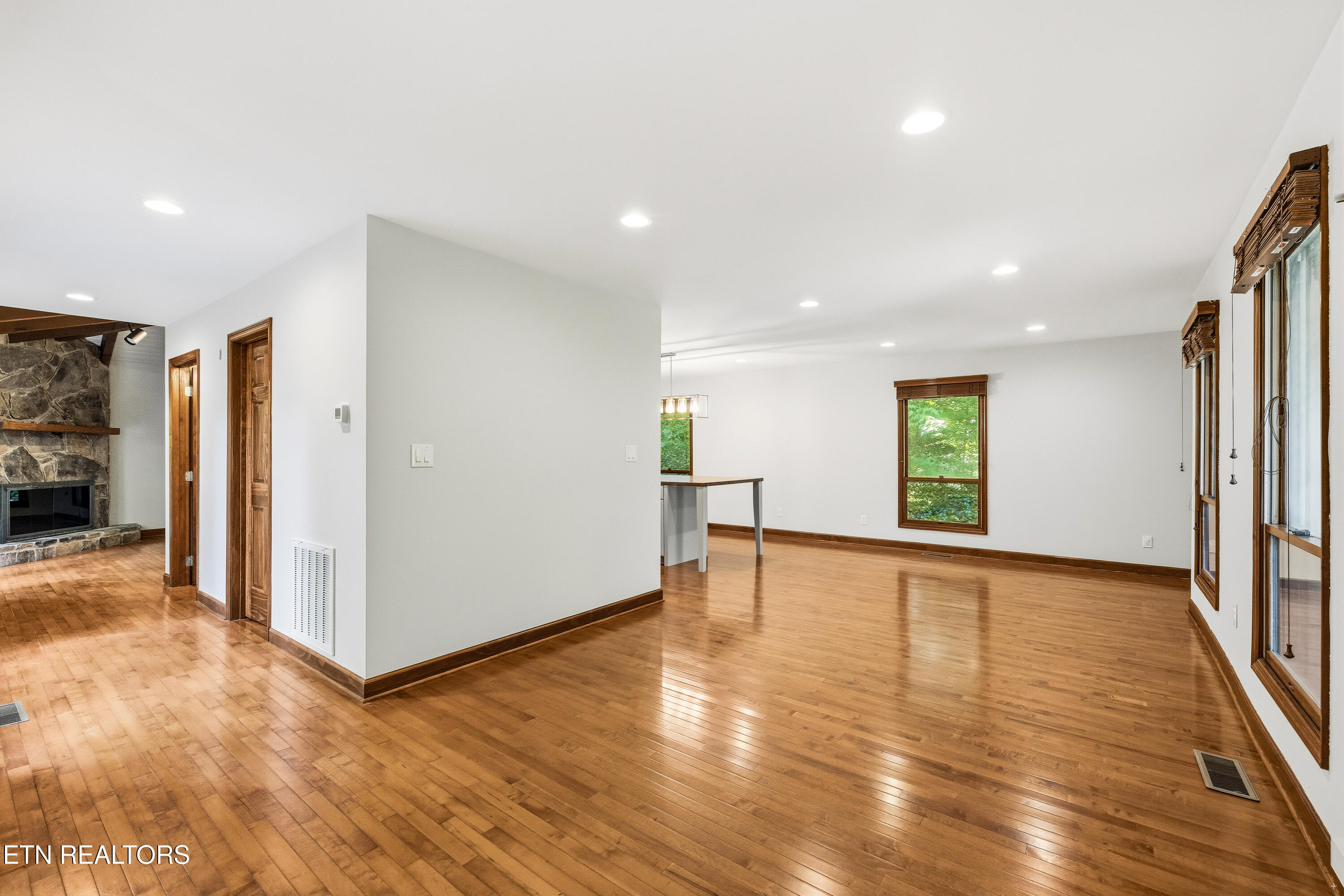 302 Saint Andrews Drive Knoxville TN 37934