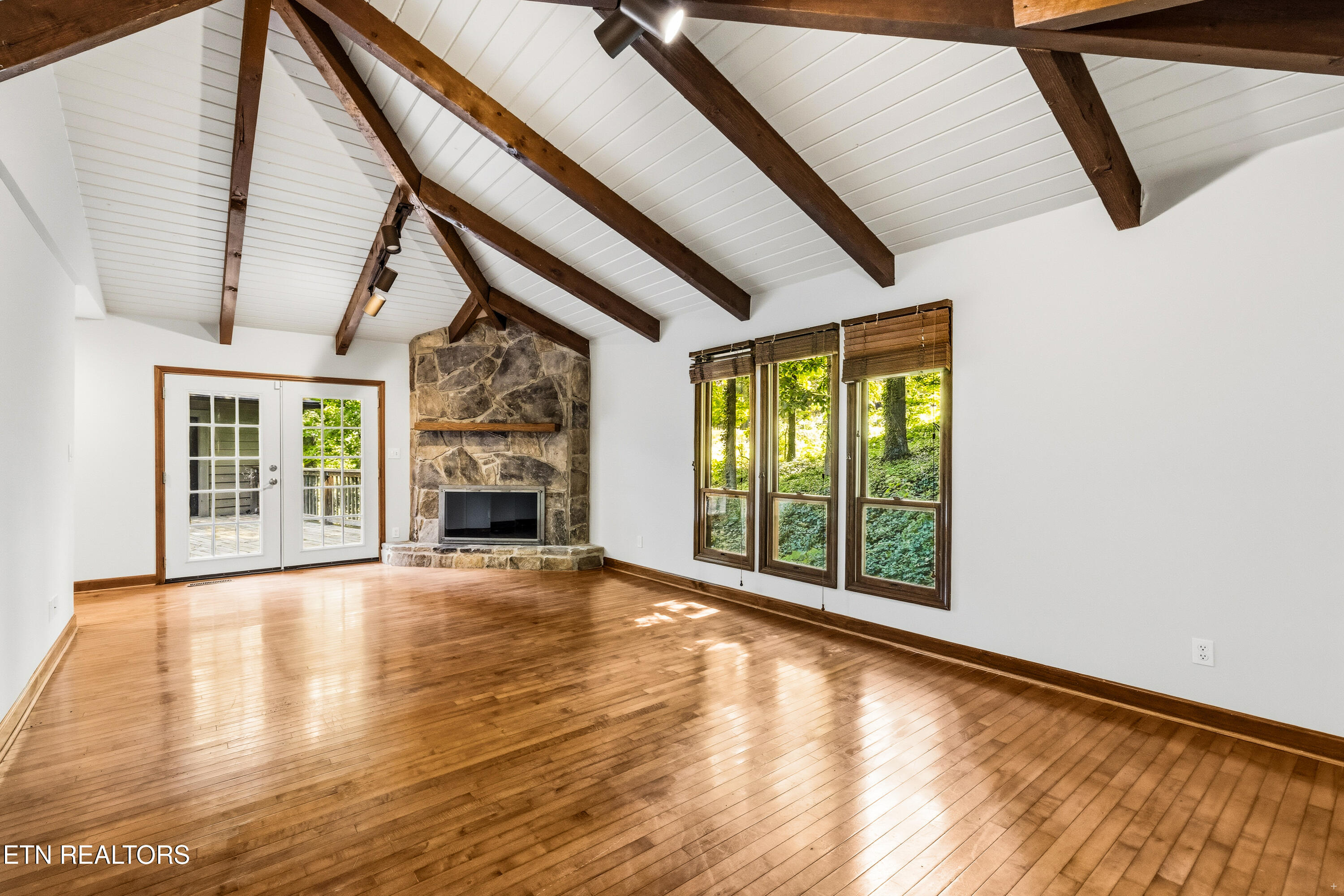 302 Saint Andrews Drive Knoxville TN 37934