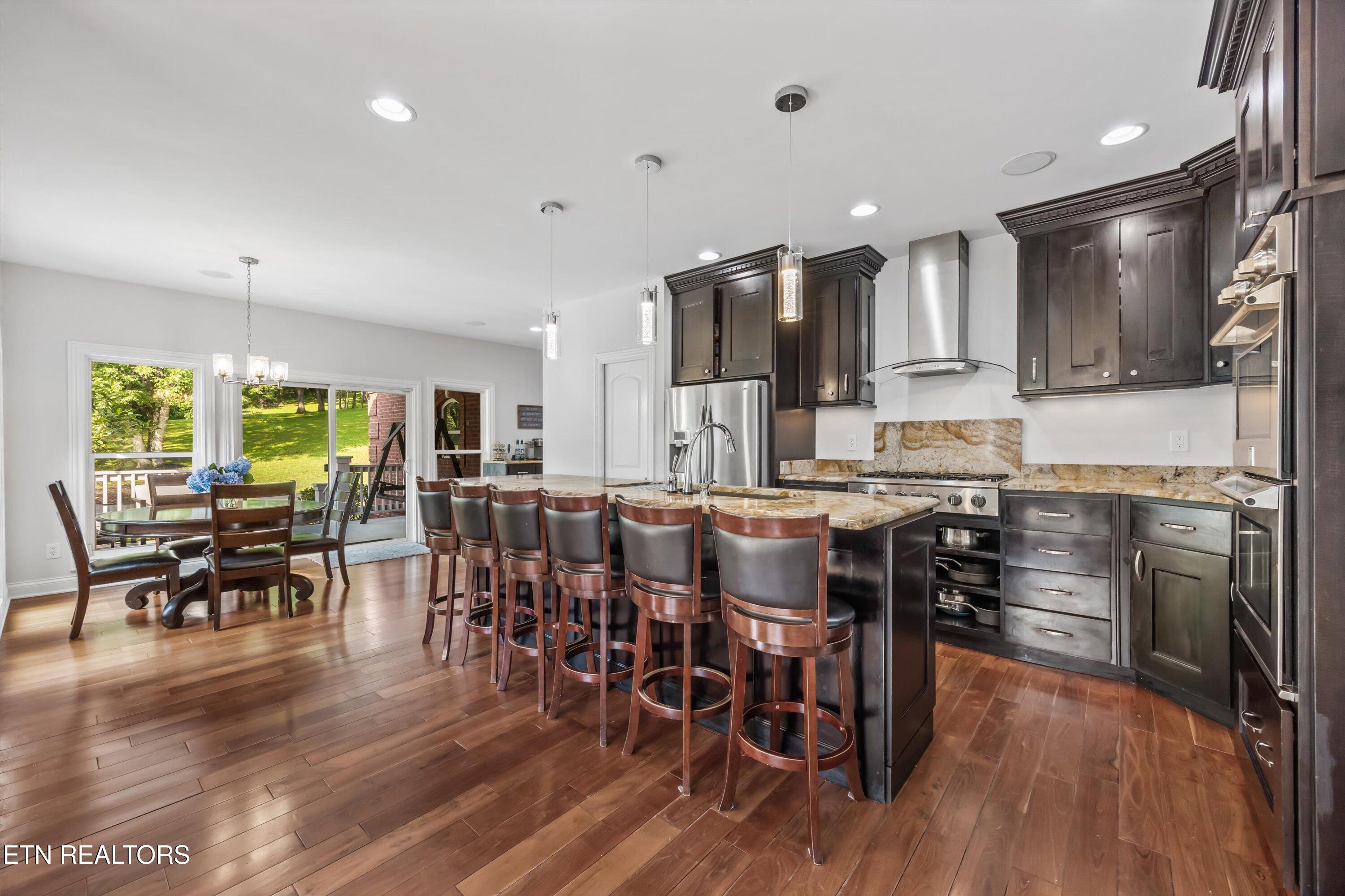 33 Riverside Drive Oak Ridge TN 37830