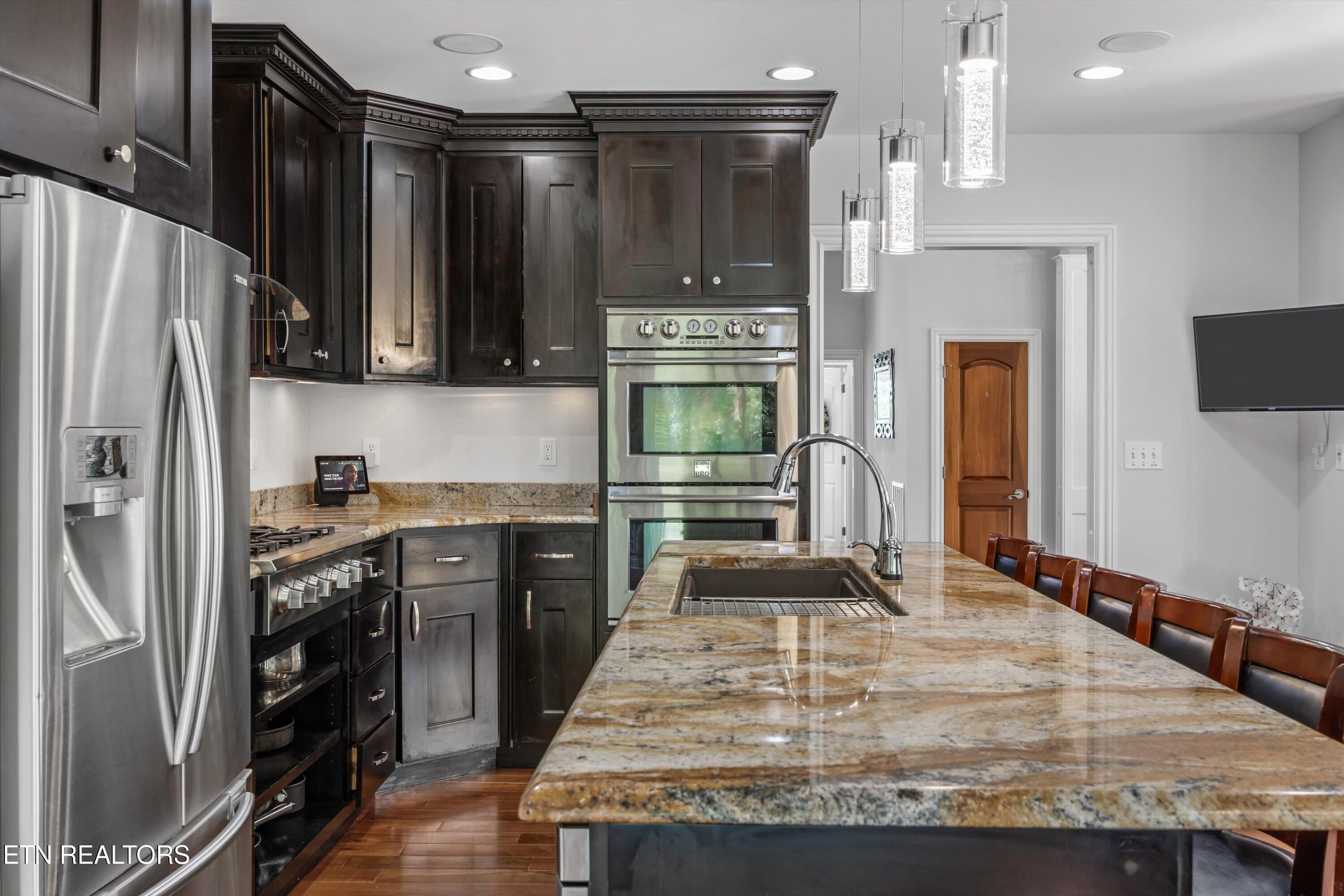 33 Riverside Drive Oak Ridge TN 37830
