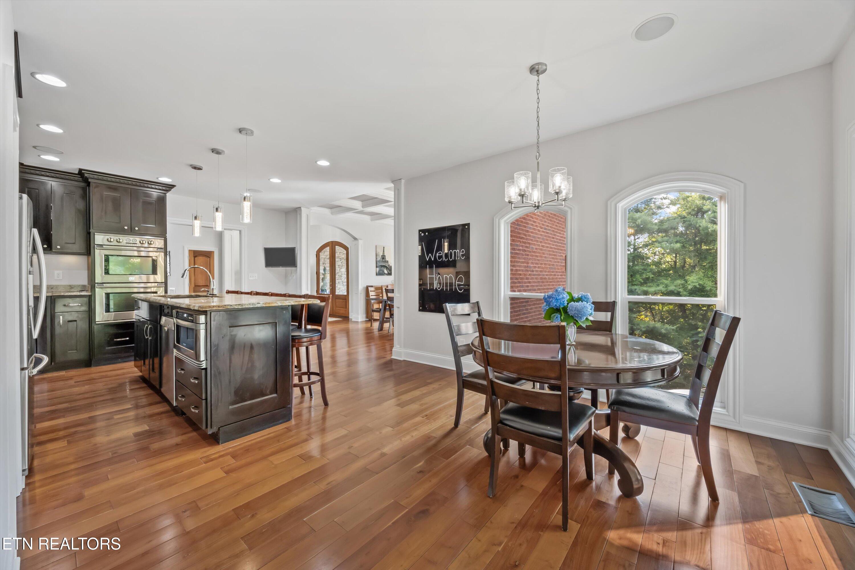 33 Riverside Drive Oak Ridge TN 37830